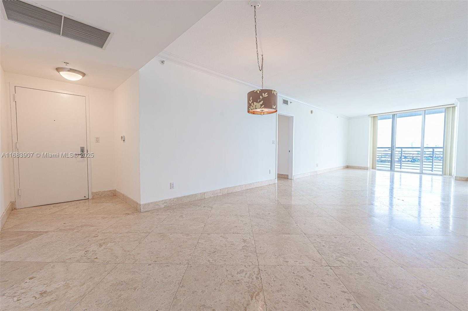 Small Image of 335 SOUTH BISCAYNE BLVD #2009, Miami Number 14