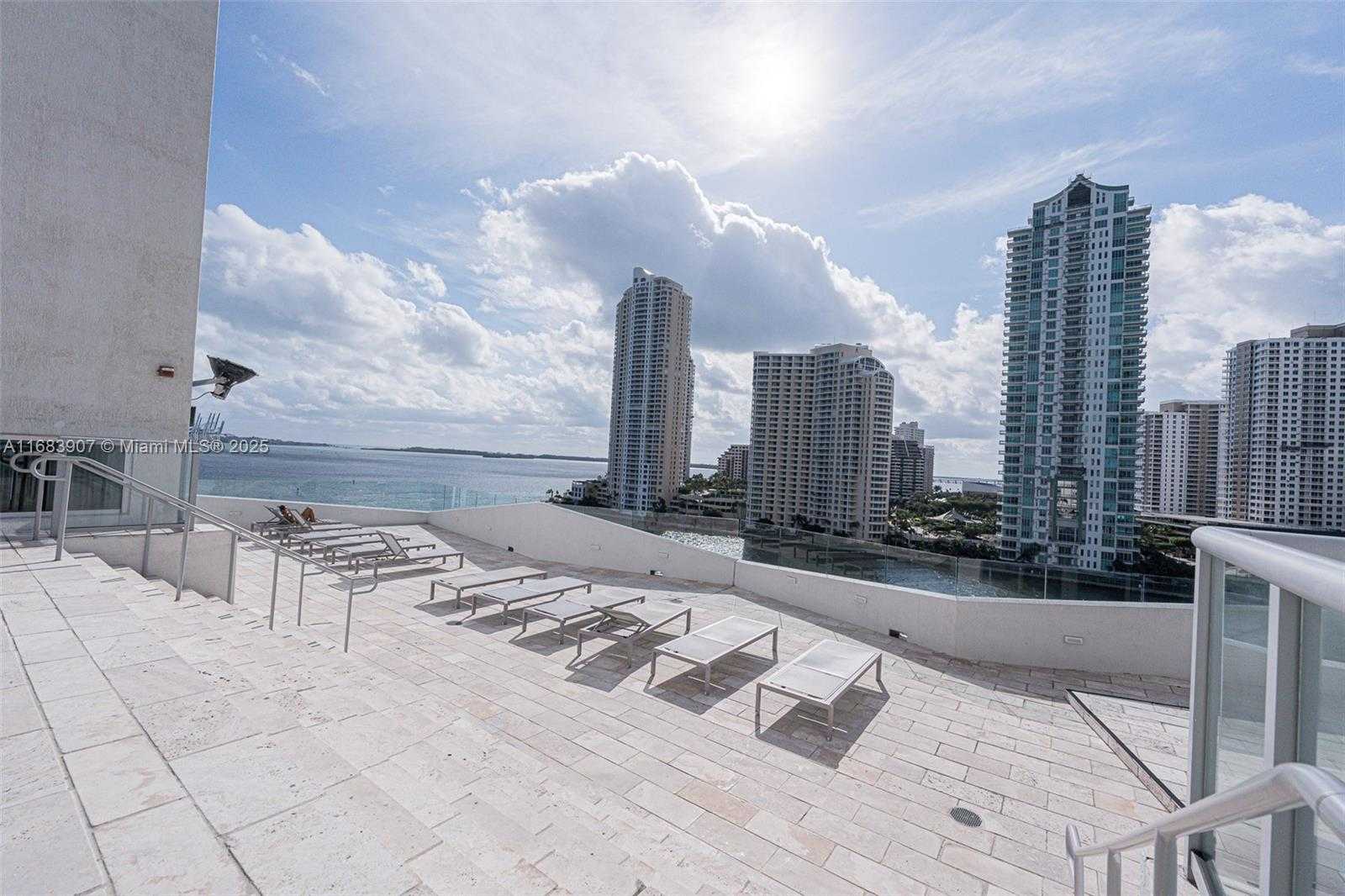 Small Image of 335 SOUTH BISCAYNE BLVD #2009, Miami Number 43