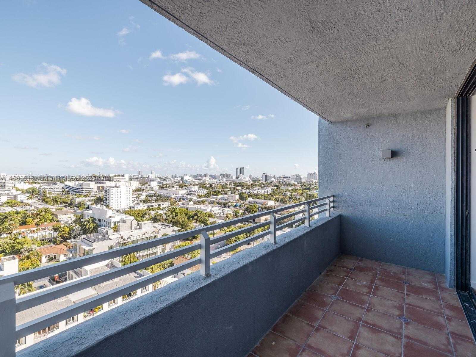 Small Image of 1330 WEST AVE #1511, Miami Beach Number 36