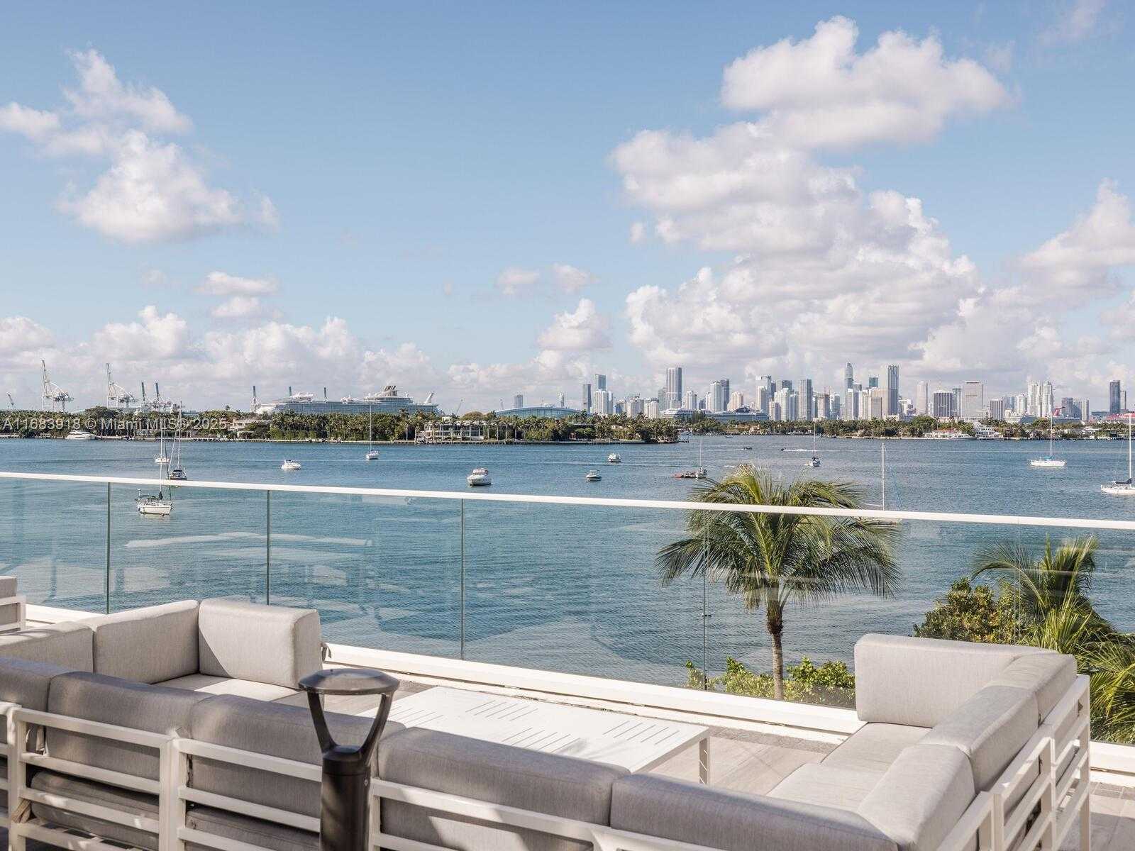 Small Image of 1330 WEST AVE #1511, Miami Beach Number 41