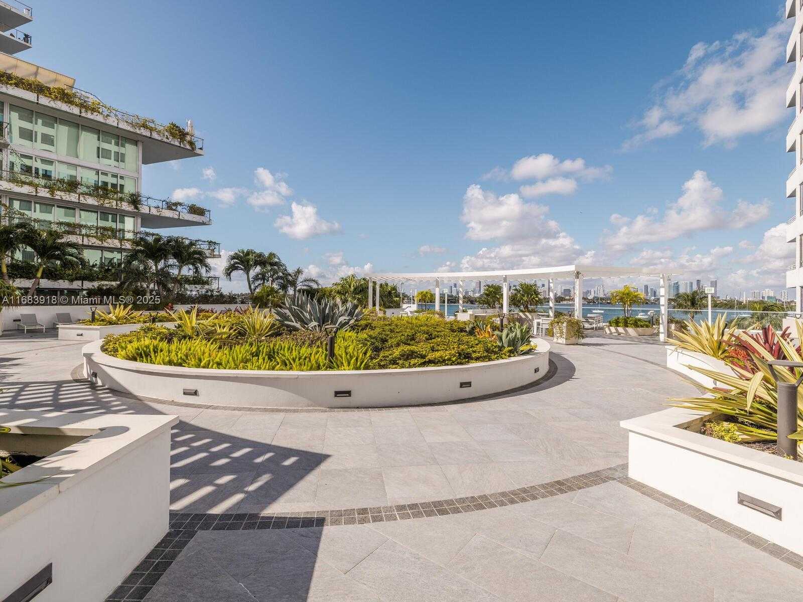 Small Image of 1330 WEST AVE #1511, Miami Beach Number 46
