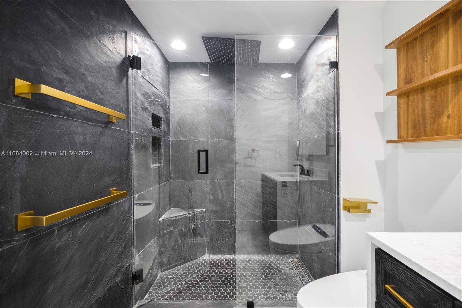 Small Image of 335 SOUTH BISCAYNE BLVD #1502, Miami Number 14