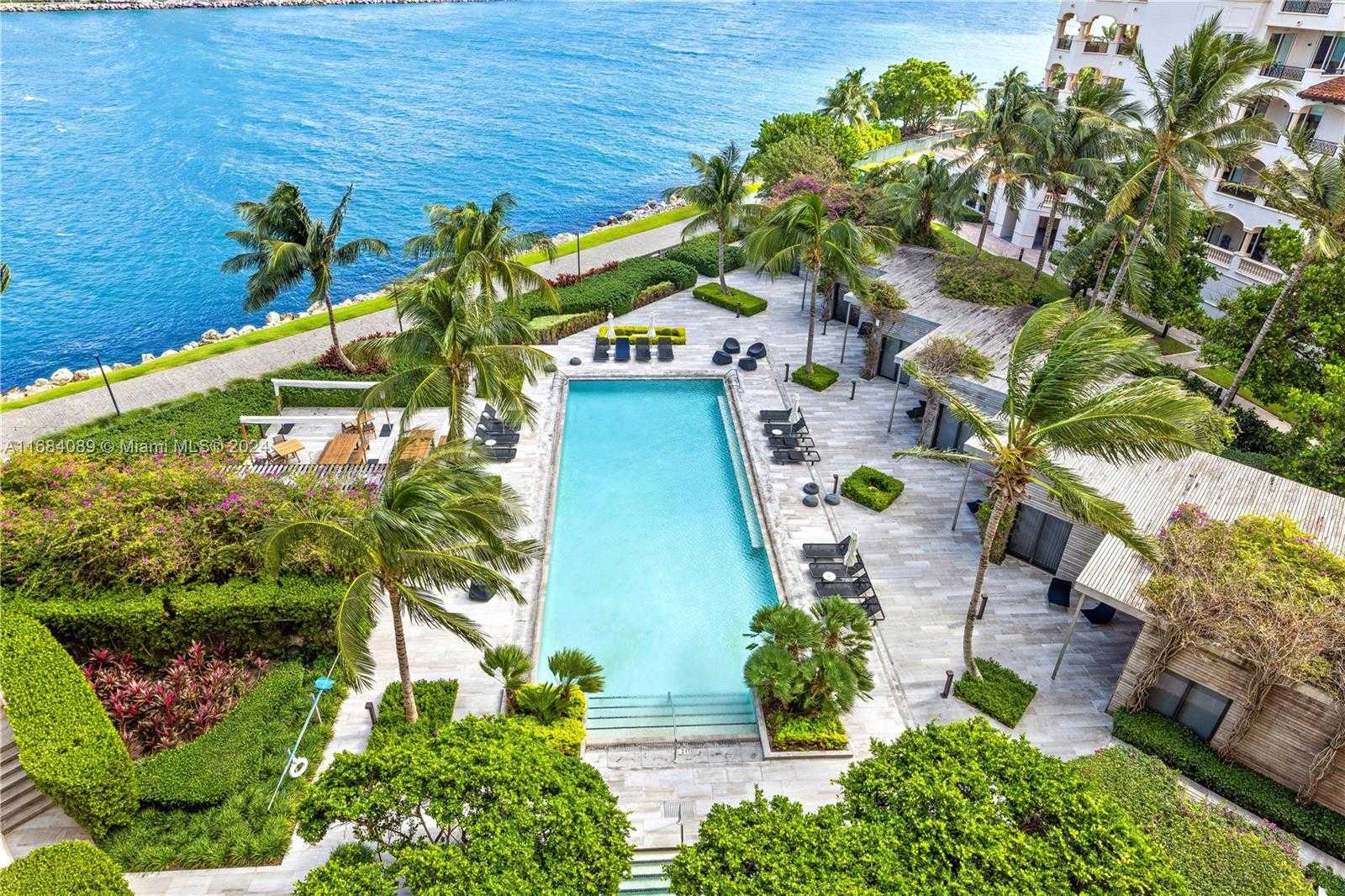 Small Image of 7065 FISHER ISLAND DR #7065, Miami Beach Number 10