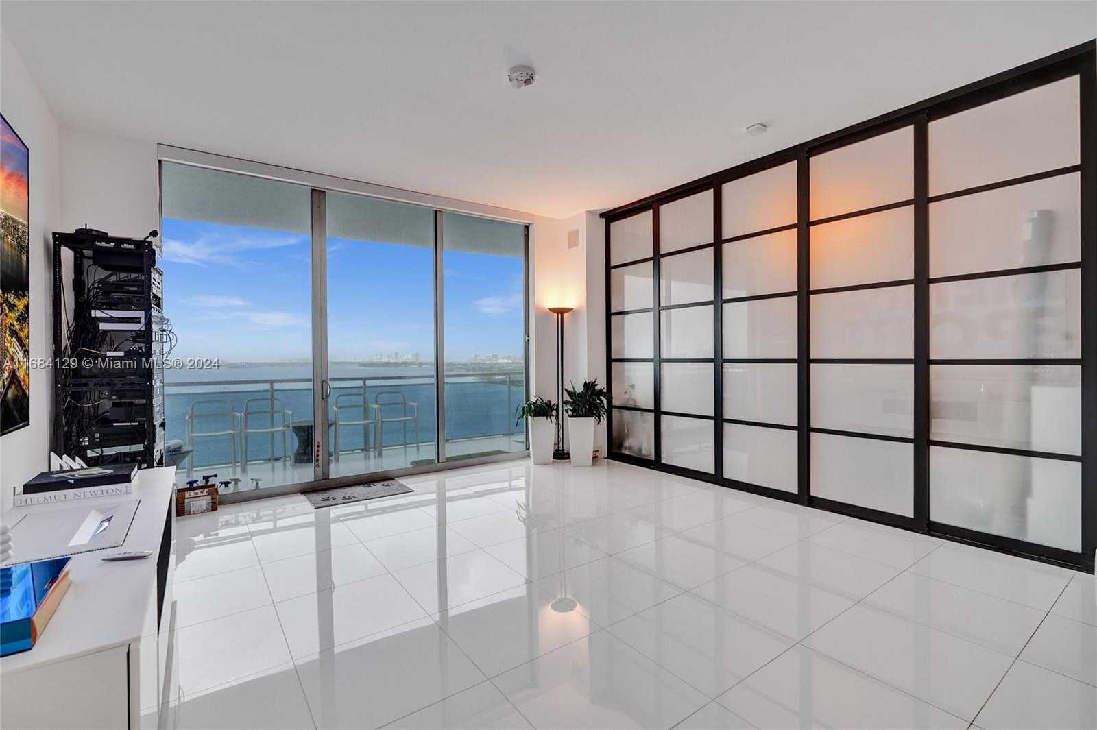 Small Image of 7901 HISPANOLA AVE #1601, North Bay Village Number 16