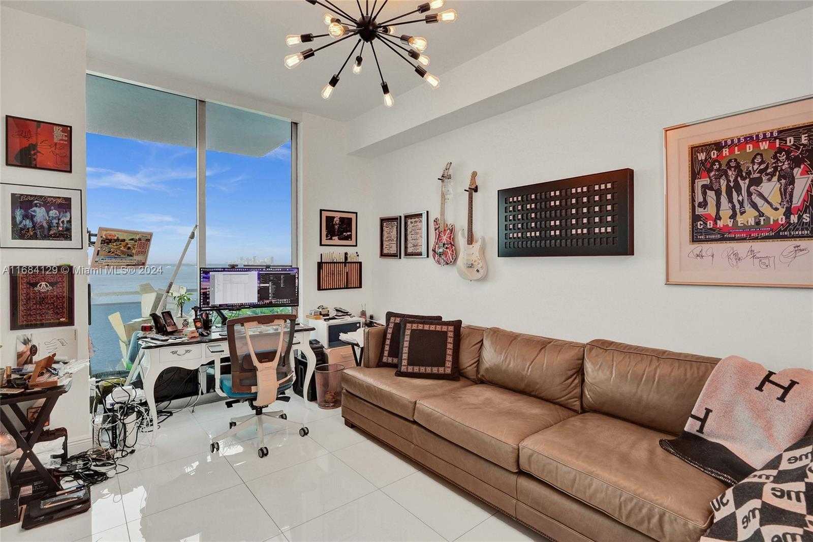 Small Image of 7901 HISPANOLA AVE #1601, North Bay Village Number 18