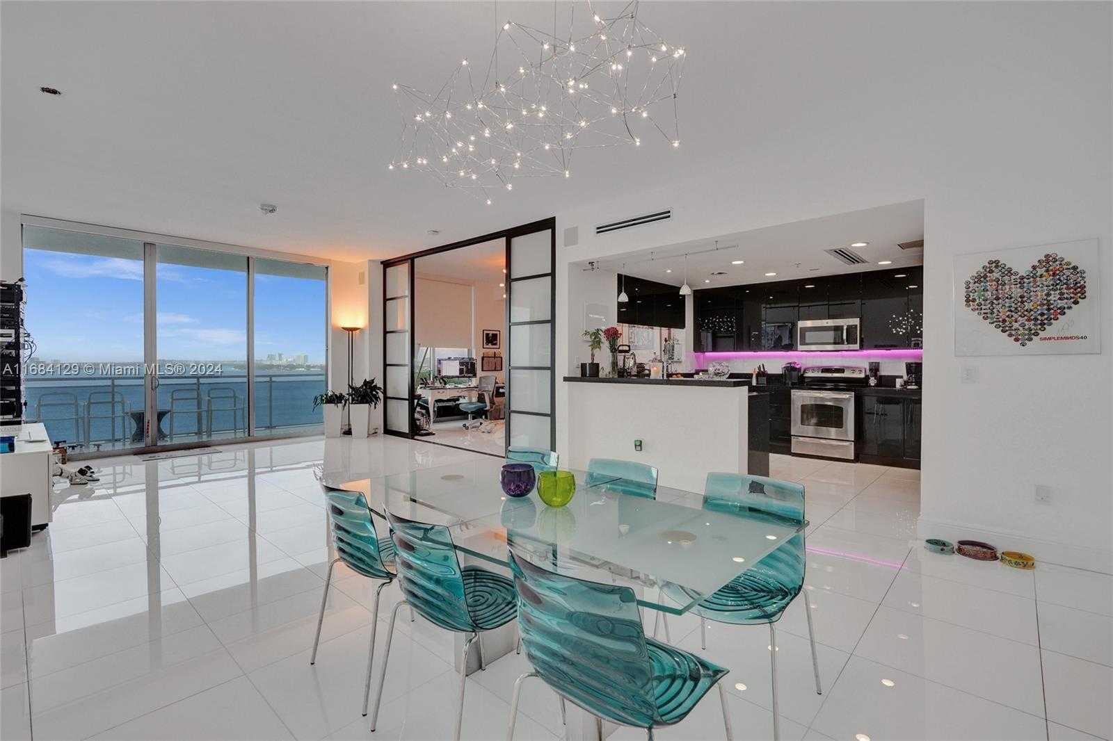 Small Image of 7901 HISPANOLA AVE #1601, North Bay Village Number 4