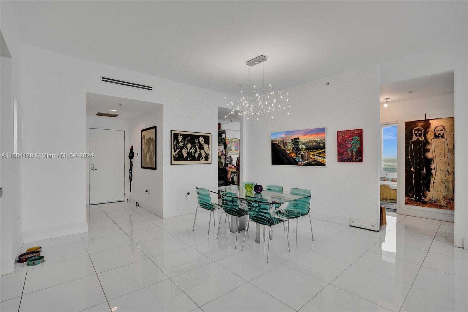 Small Image of 7901 HISPANOLA AVE #1601, North Bay Village Number 5
