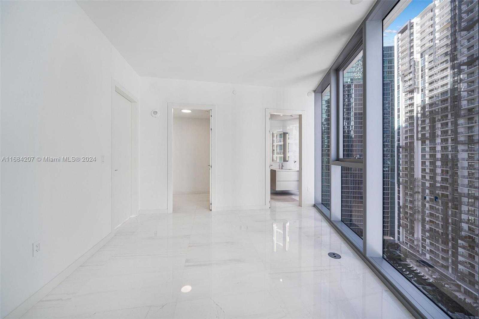 Small Image of 300 BISCAYNE BLVD WAY #2501, Miami Number 17
