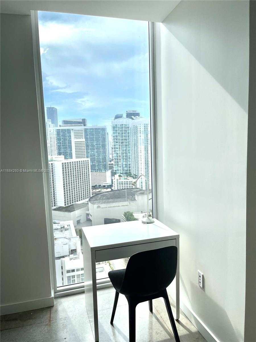 Small Image of 151 #2805, Miami Number 6