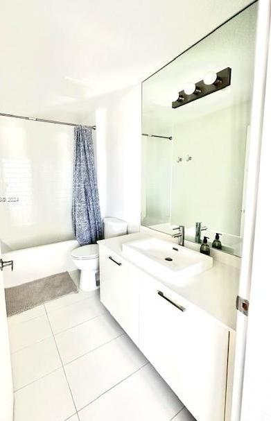 Small Image of 151 #2805, Miami Number 7