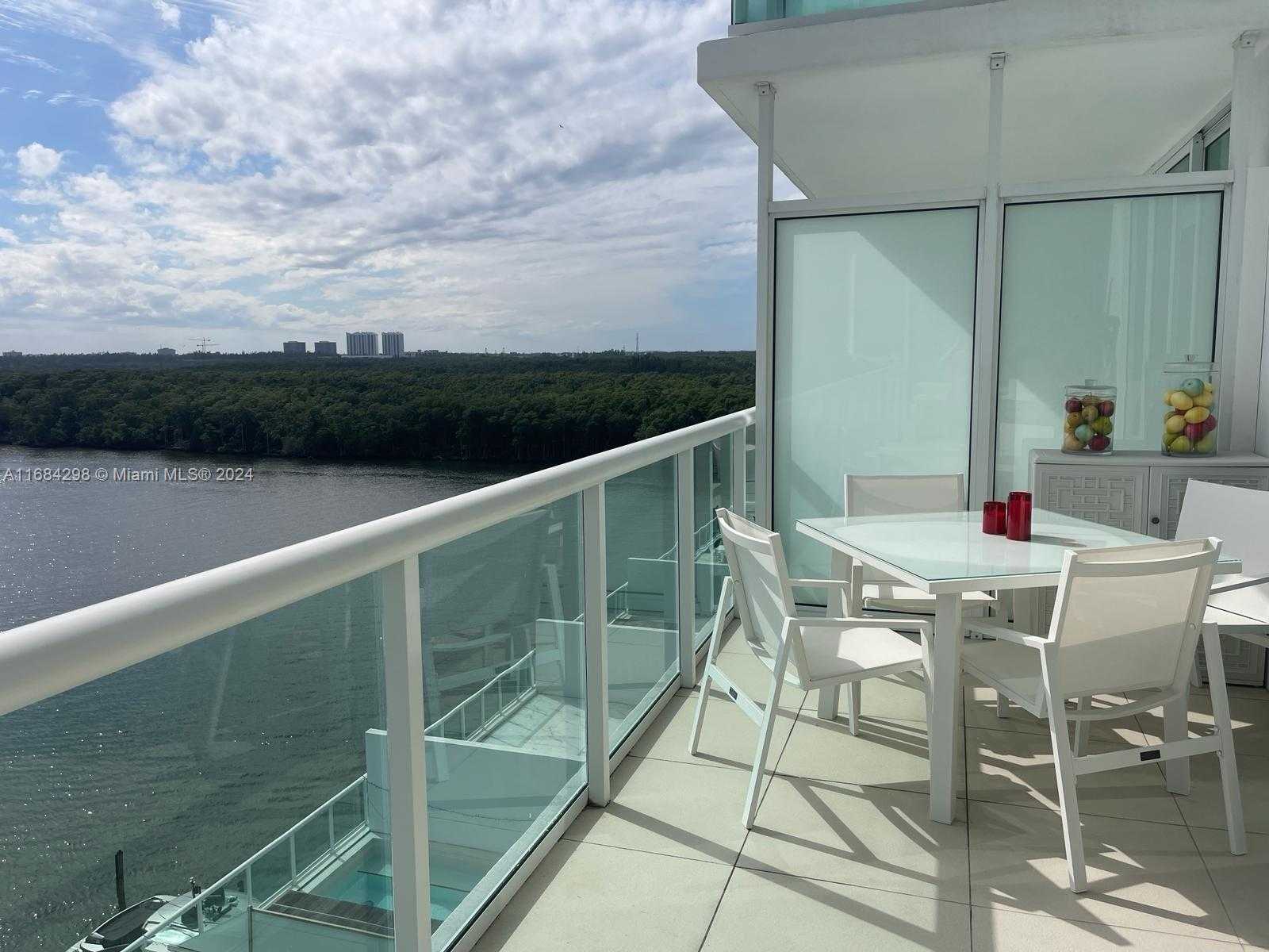Small Image of 400 Sunny Isles Blvd, Sunny Isles Beach, FL 33160, USA Number 8
