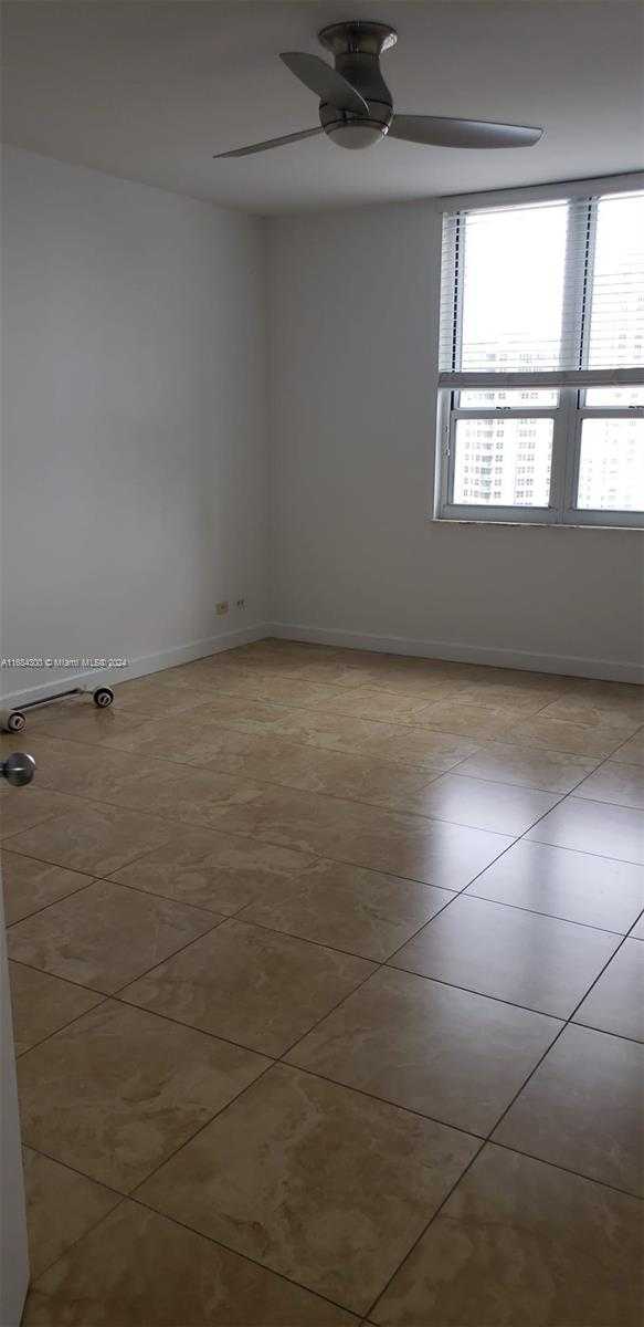 Small Image of 701 BRICKELL KEY BLVD #1711, Miami Number 14