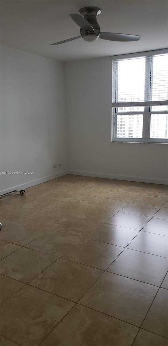 Small Image of 701 BRICKELL KEY BLVD #1711, Miami Number 16