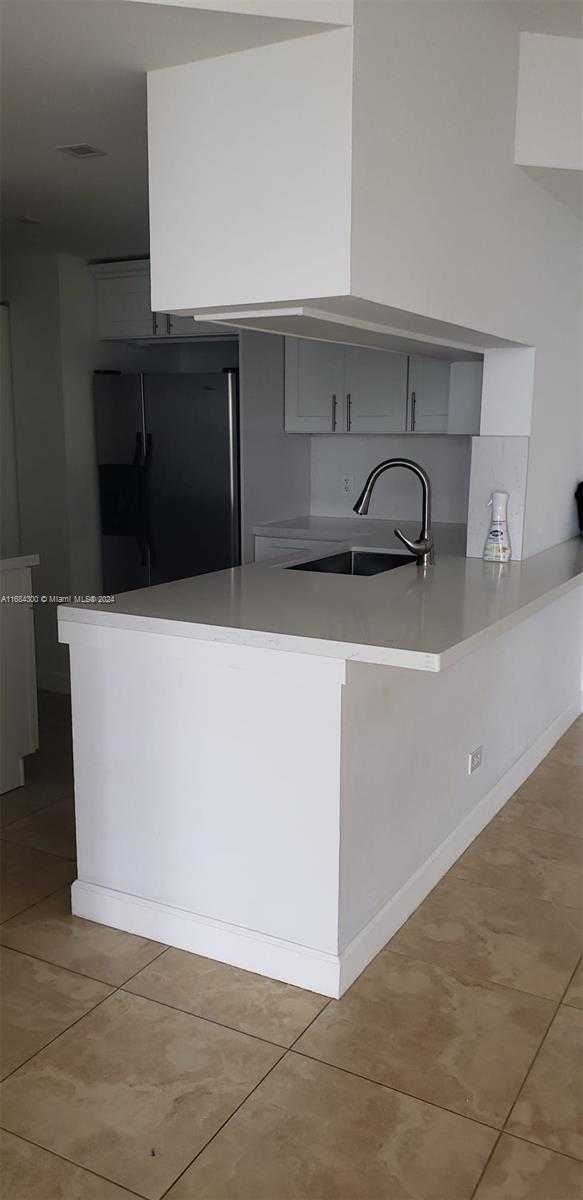 Small Image of 701 BRICKELL KEY BLVD #1711, Miami Number 19