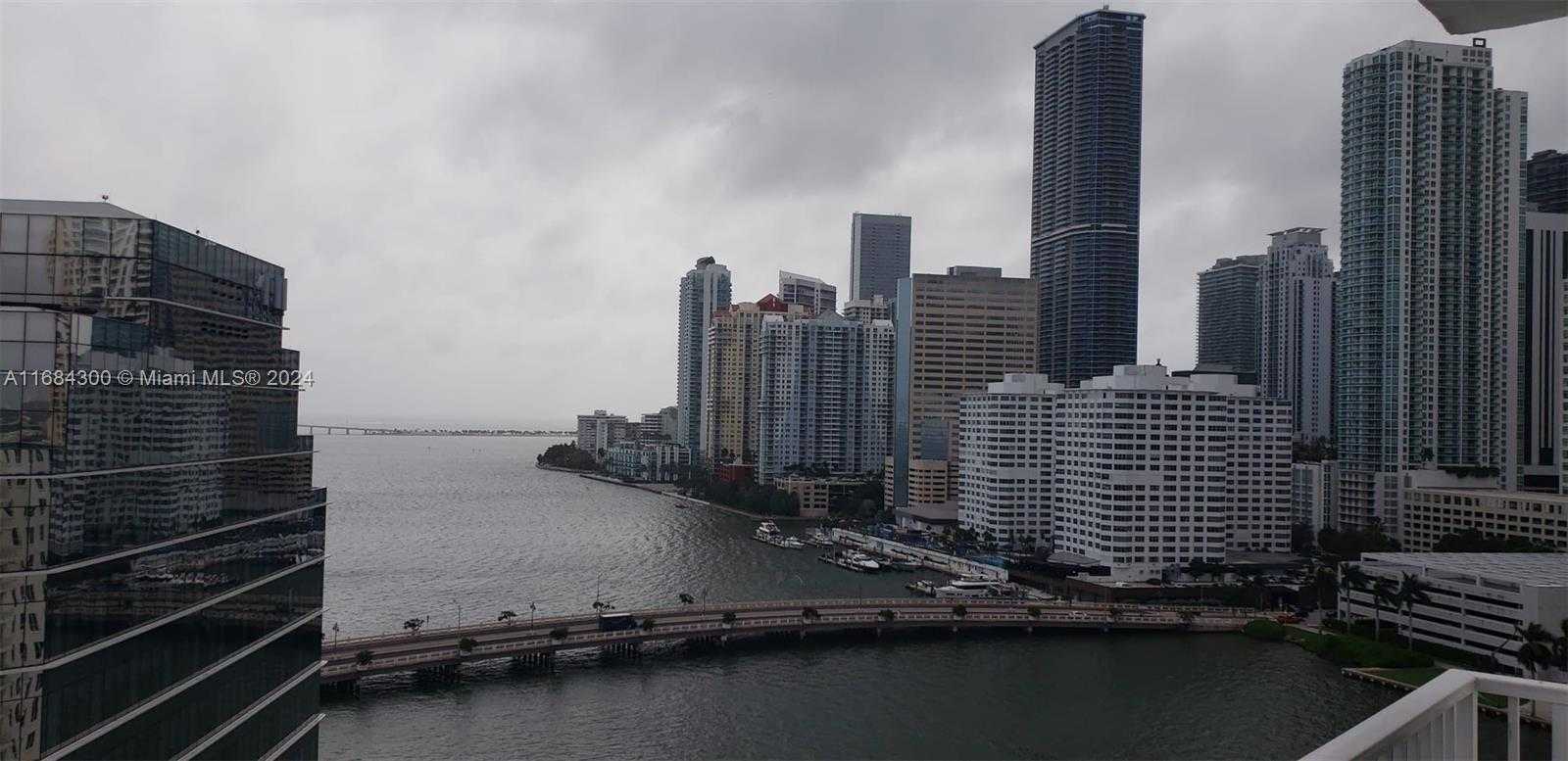 Small Image of 701 BRICKELL KEY BLVD #1711, Miami Number 3