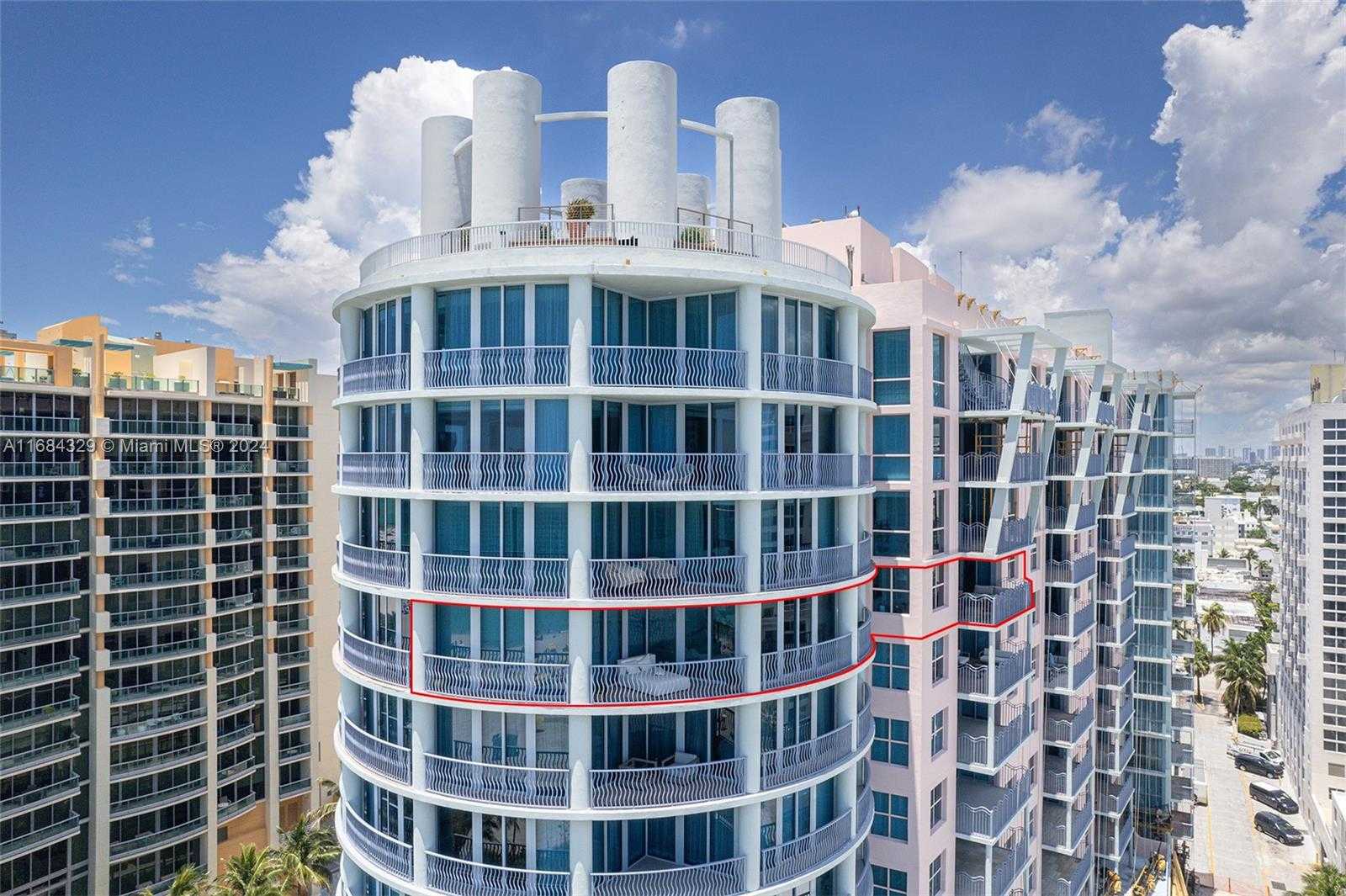 Small Image of 1500 OCEAN DR #1201, Miami Beach Number 2