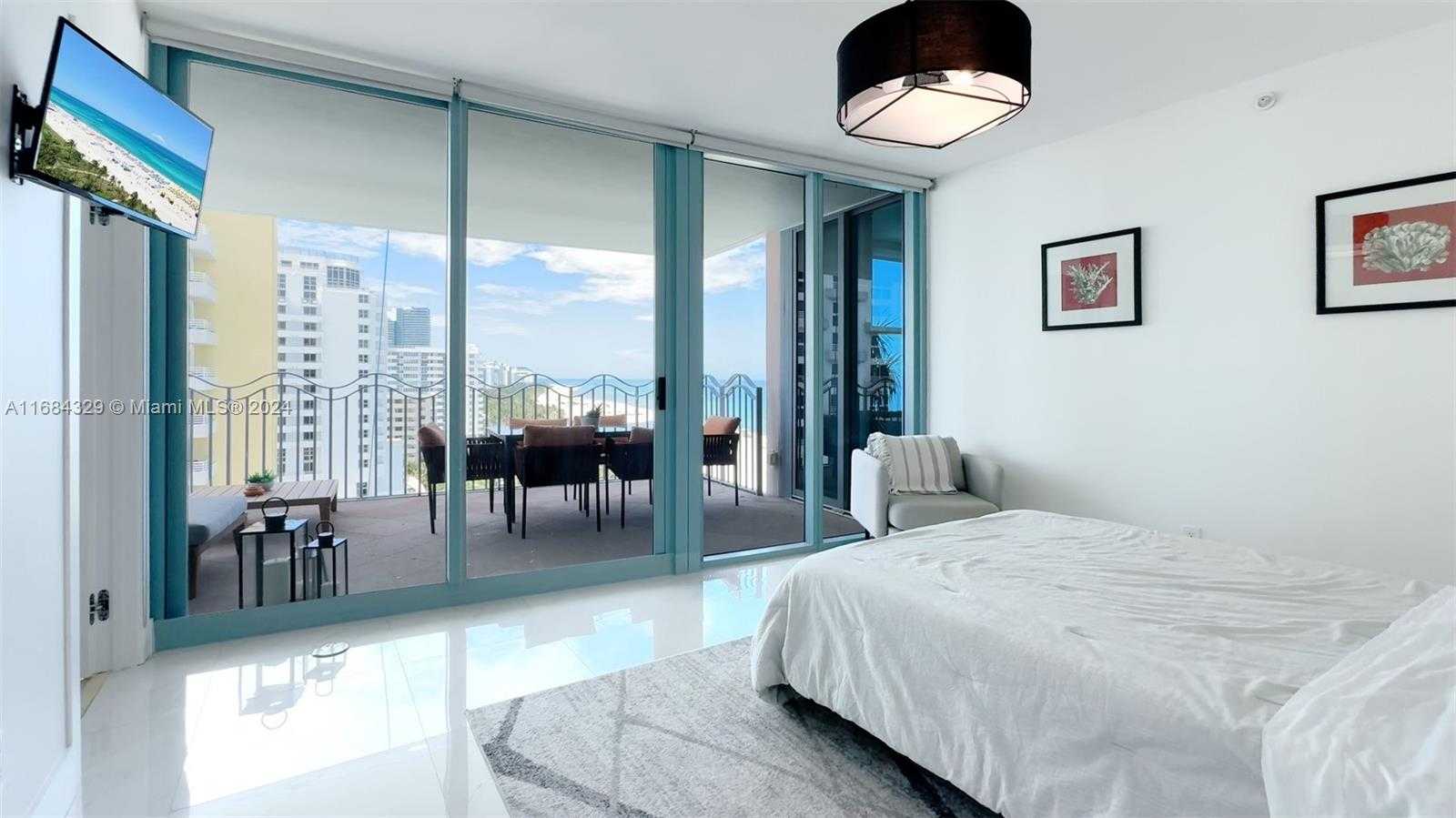 Small Image of 1500 OCEAN DR #1201, Miami Beach Number 43