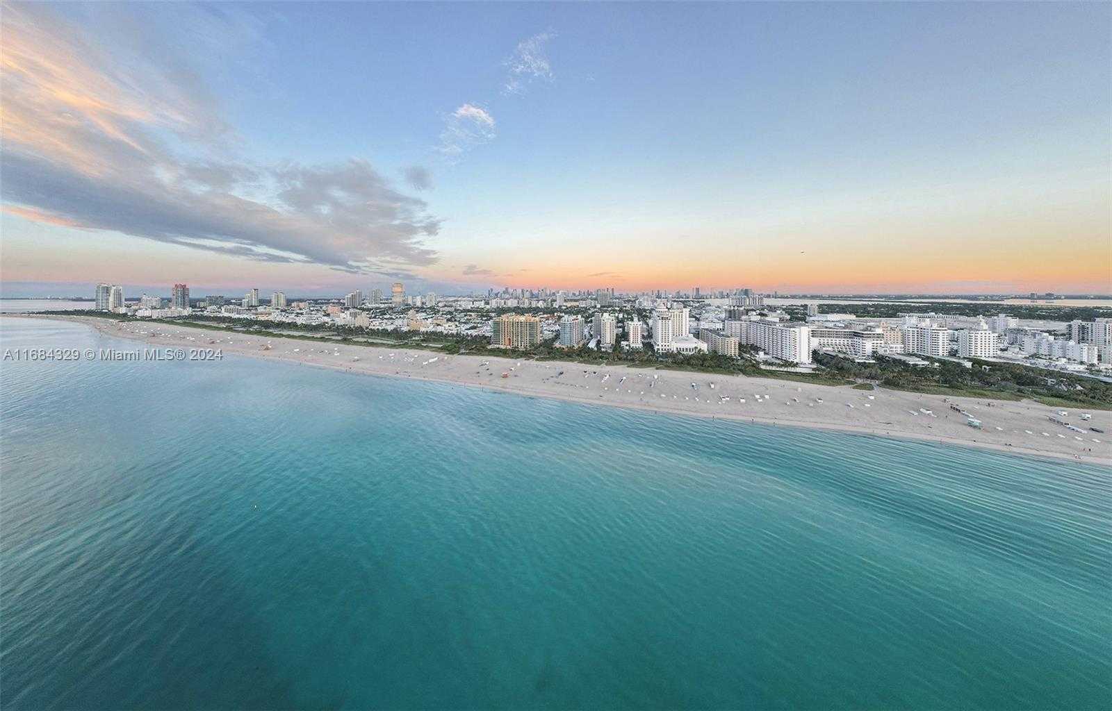 Small Image of 1500 OCEAN DR #1201, Miami Beach Number 45
