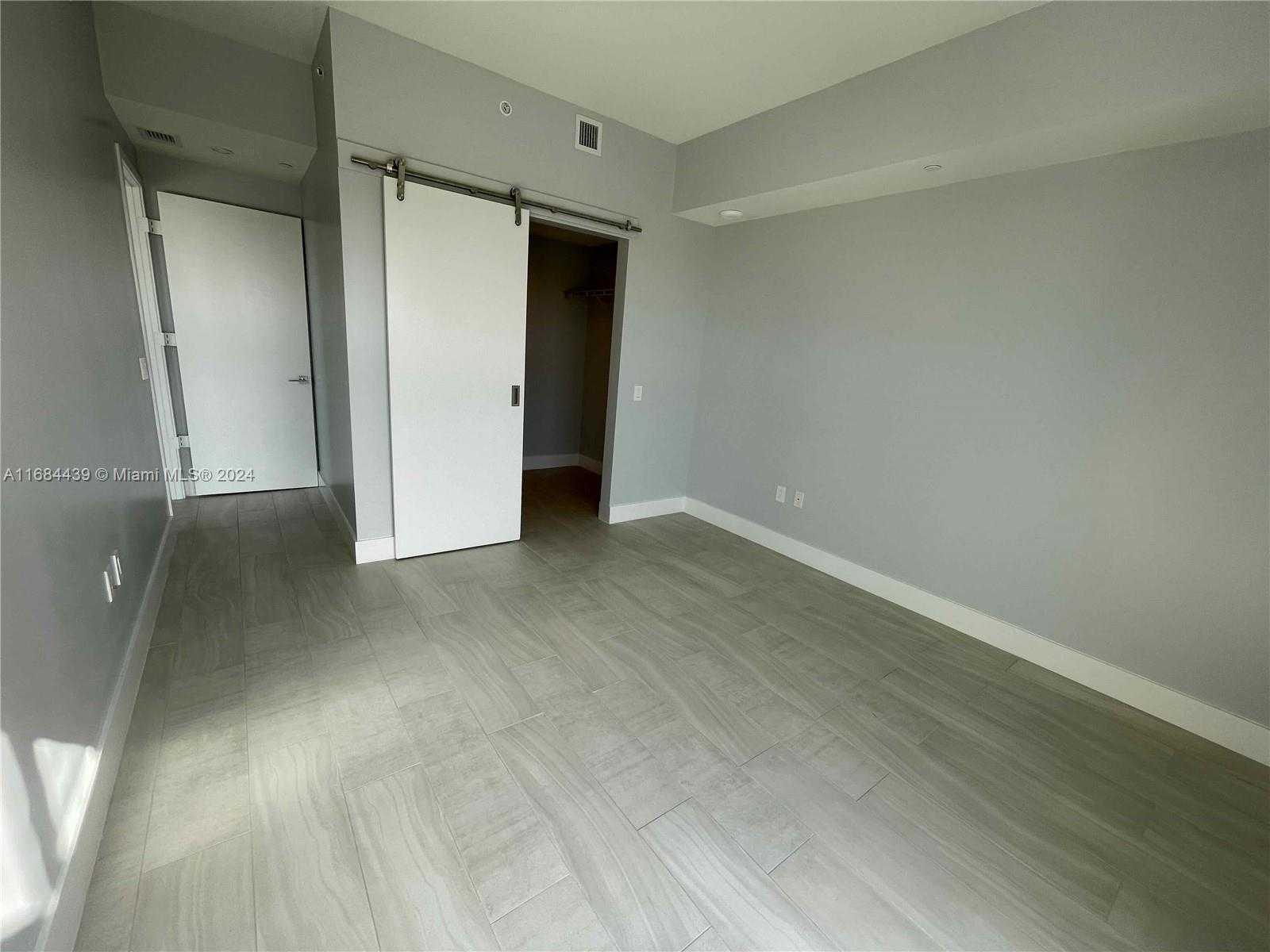 Small Image of 2000 METROPICA WAY #804, Sunrise Number 11