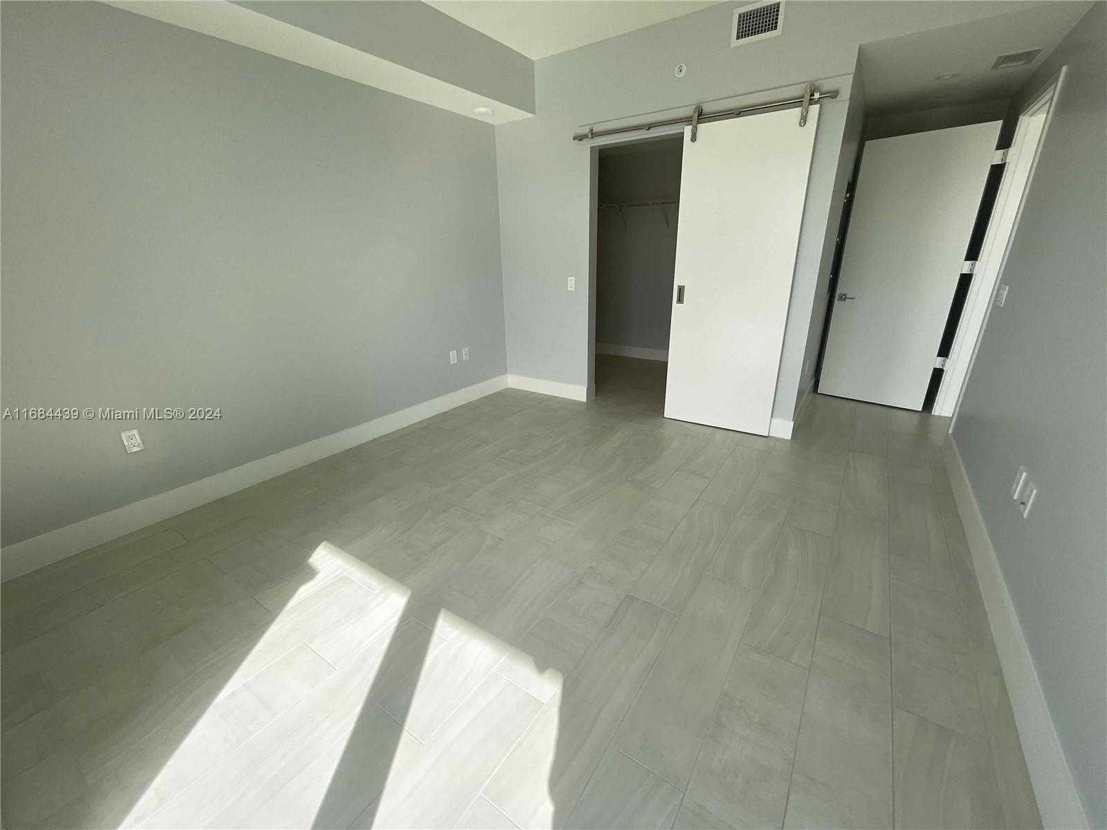 Small Image of 2000 METROPICA WAY #804, Sunrise Number 23