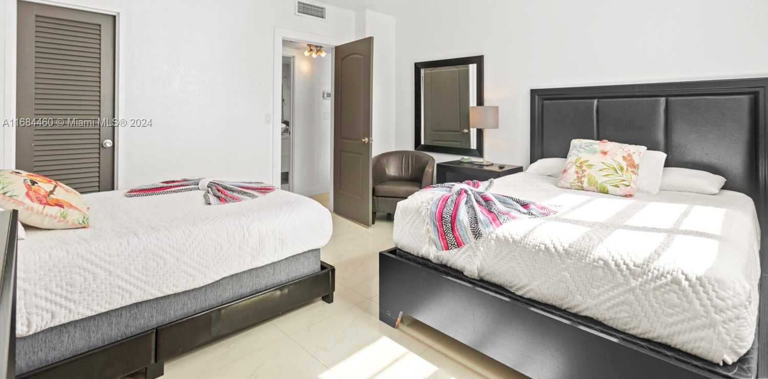 Small Image of 3801 SOUTH OCEAN DR #15H, Hollywood Number 30