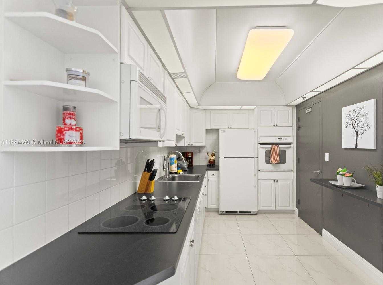 Small Image of 3801 SOUTH OCEAN DR #15H, Hollywood Number 33