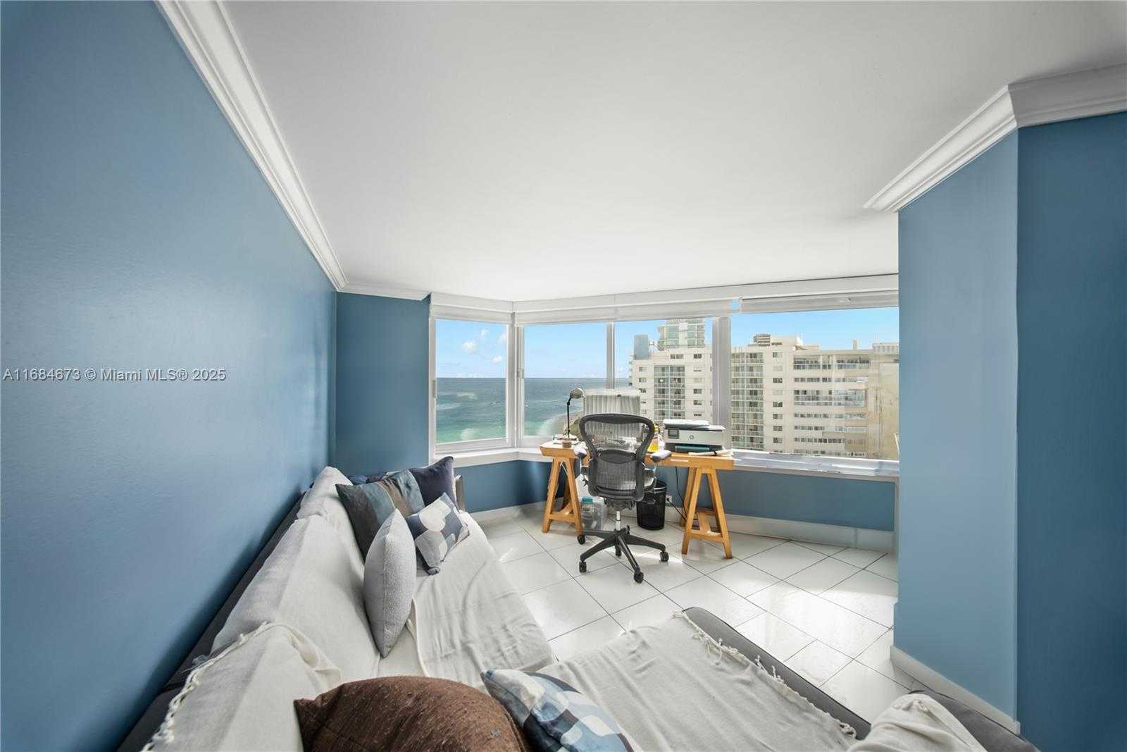 Small Image of 7135 COLLINS AVE #1215, Miami Beach Number 5