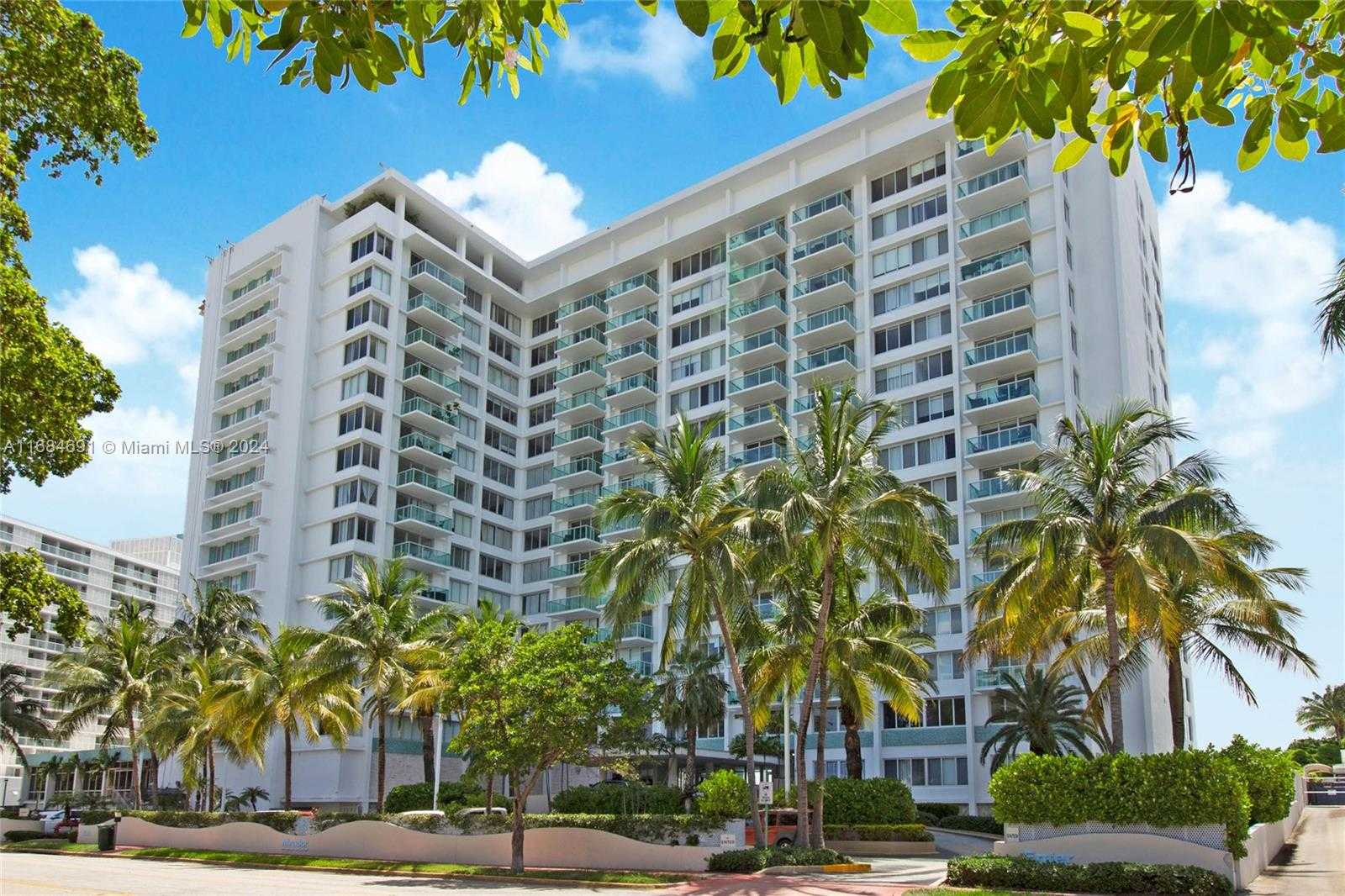 Small Image of 1000 WEST AVE #909, Miami Beach Number 14