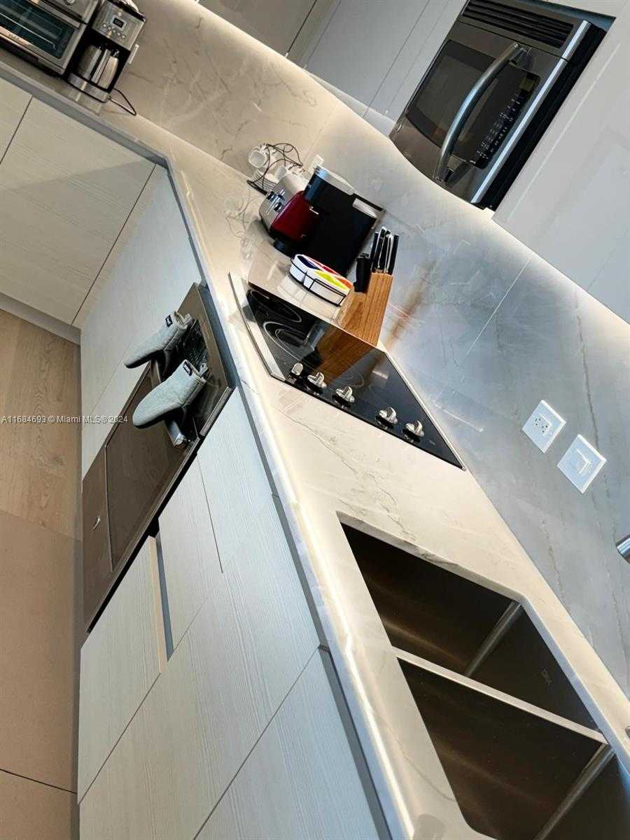 Small Image of 2600 EAST HALLANDALE BEACH BLVD #T2701, Hallandale Beach Number 10