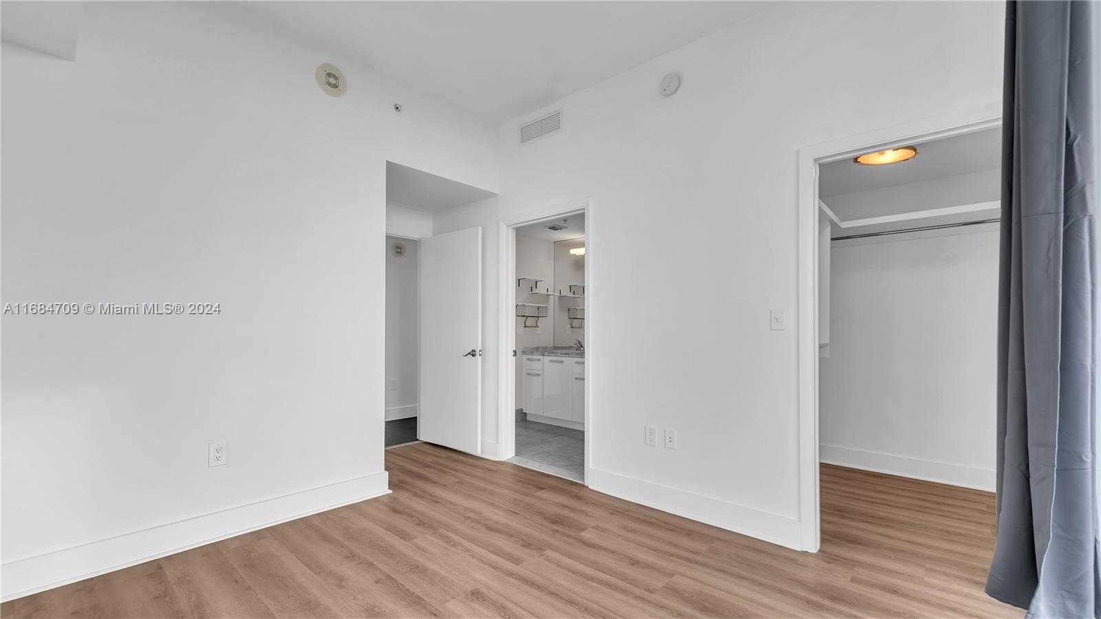 Small Image of 253 NORTH EAST 2ND ST #4704, Miami Number 18
