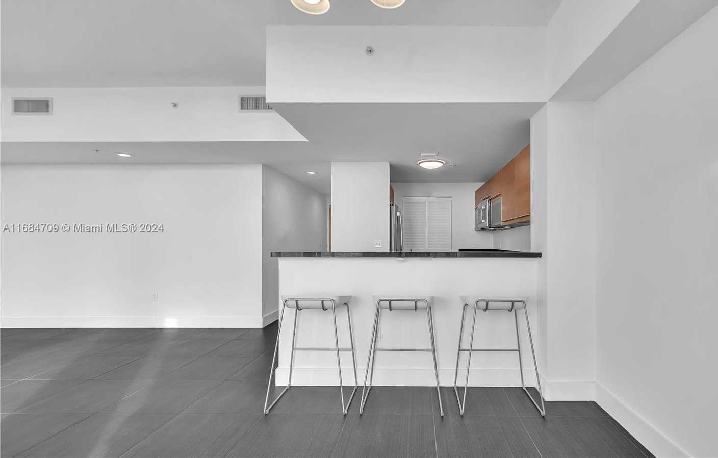 Small Image of 253 NORTH EAST 2ND ST #4704, Miami Number 24