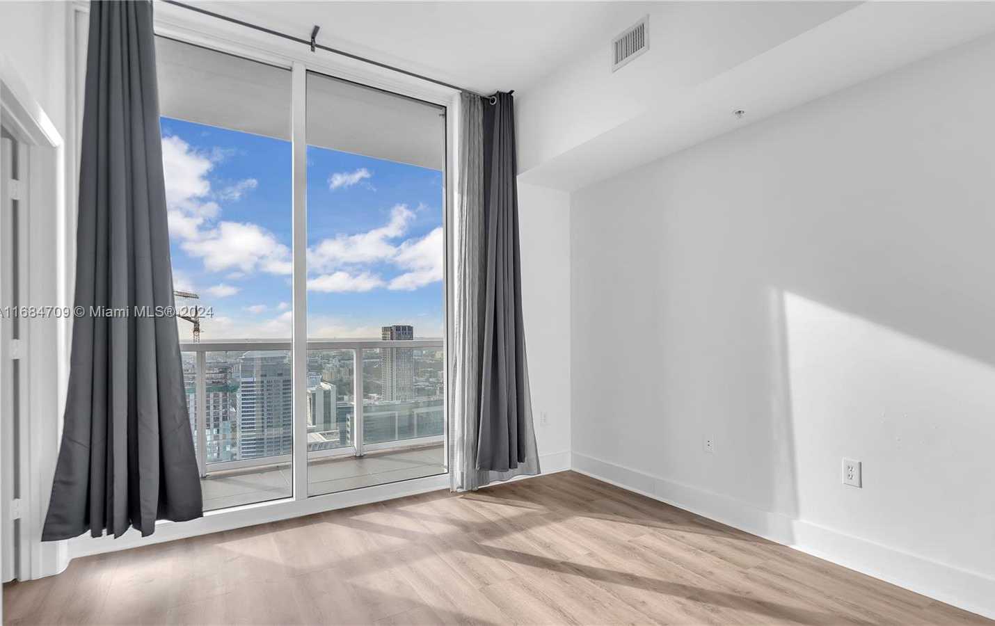 Small Image of 253 NORTH EAST 2ND ST #4704, Miami Number 31