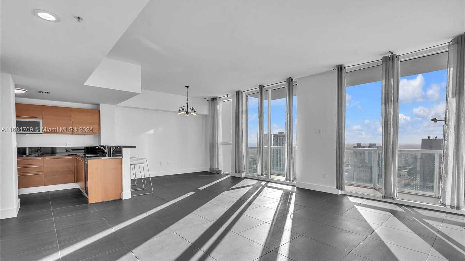 Small Image of 253 NORTH EAST 2ND ST #4704, Miami Number 7