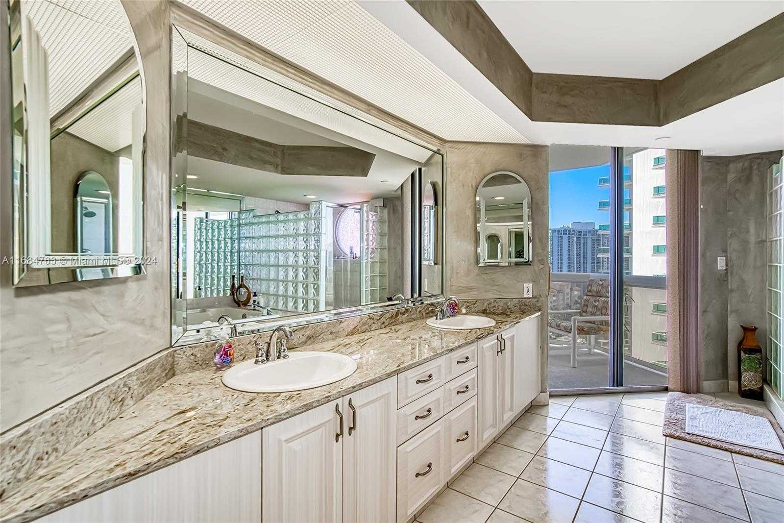 Small Image of 20185 E Country Club Dr, Miami, FL 33180, USA Number 13