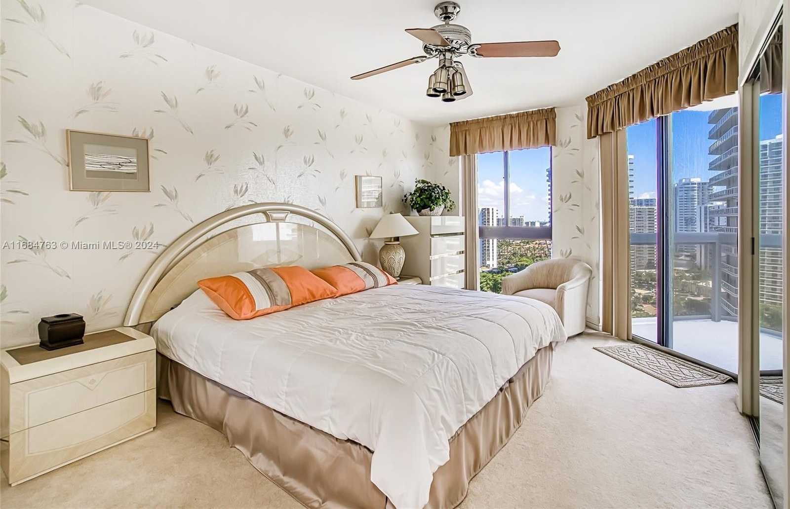 Small Image of 20185 E Country Club Dr, Miami, FL 33180, USA Number 16