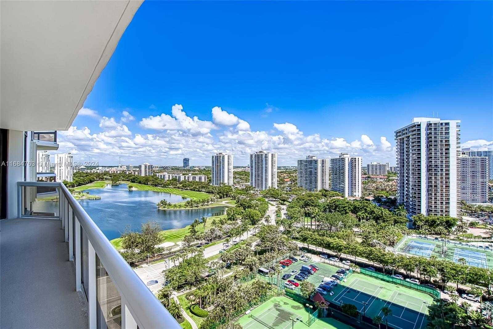 Small Image of 20185 E Country Club Dr, Miami, FL 33180, USA Number 26