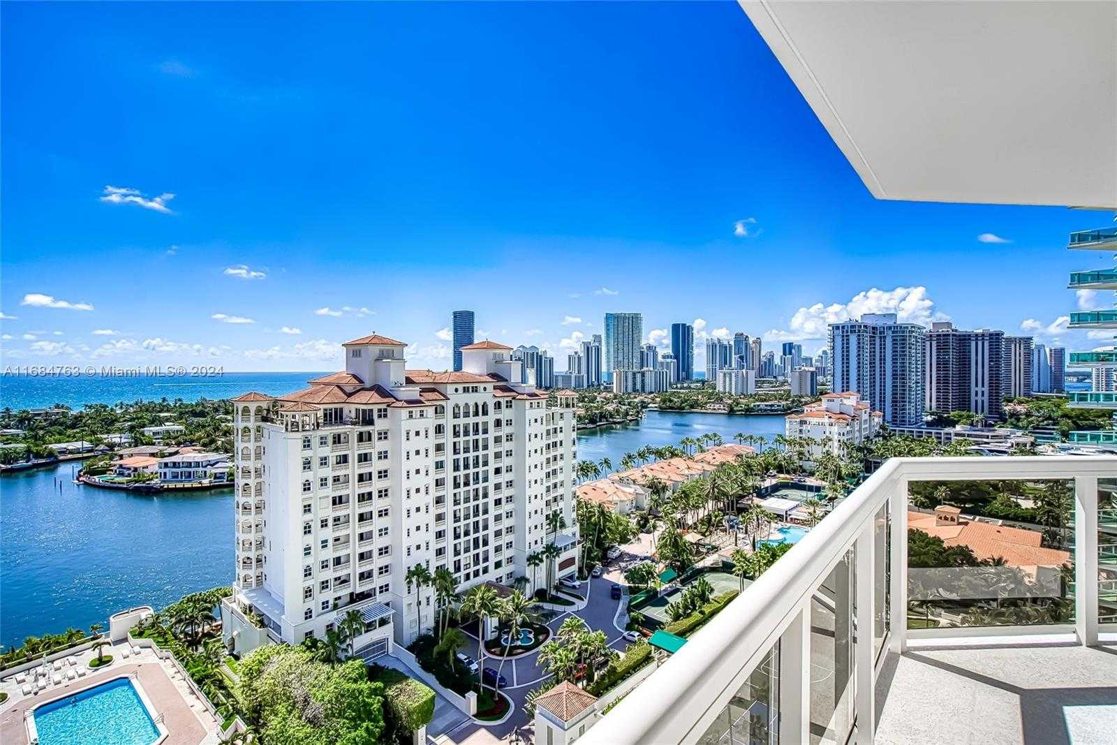 Small Image of 20185 E Country Club Dr, Miami, FL 33180, USA Number 3