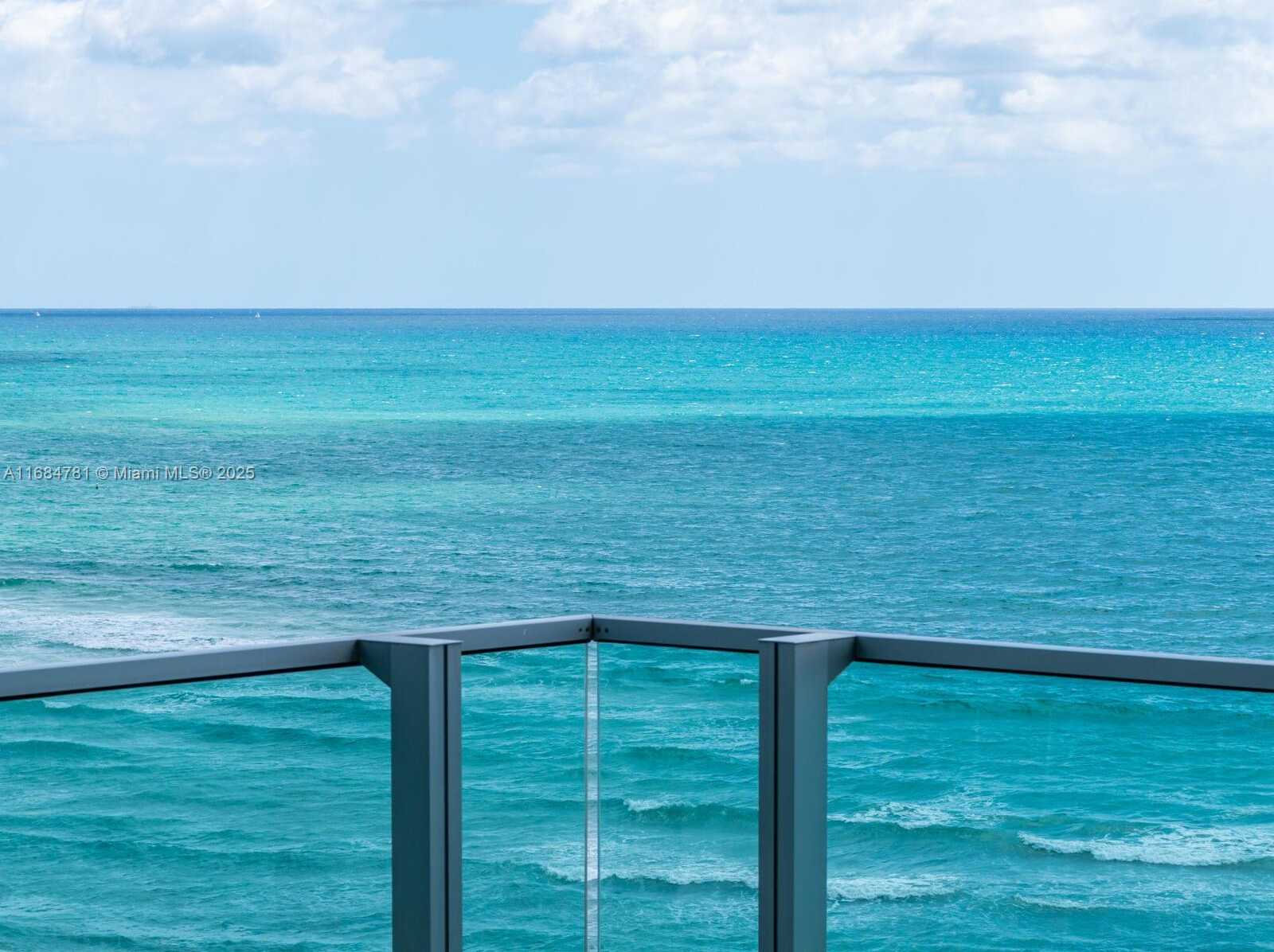 Small Image of 6901 COLLINS AVE #701, Miami Beach Number 24