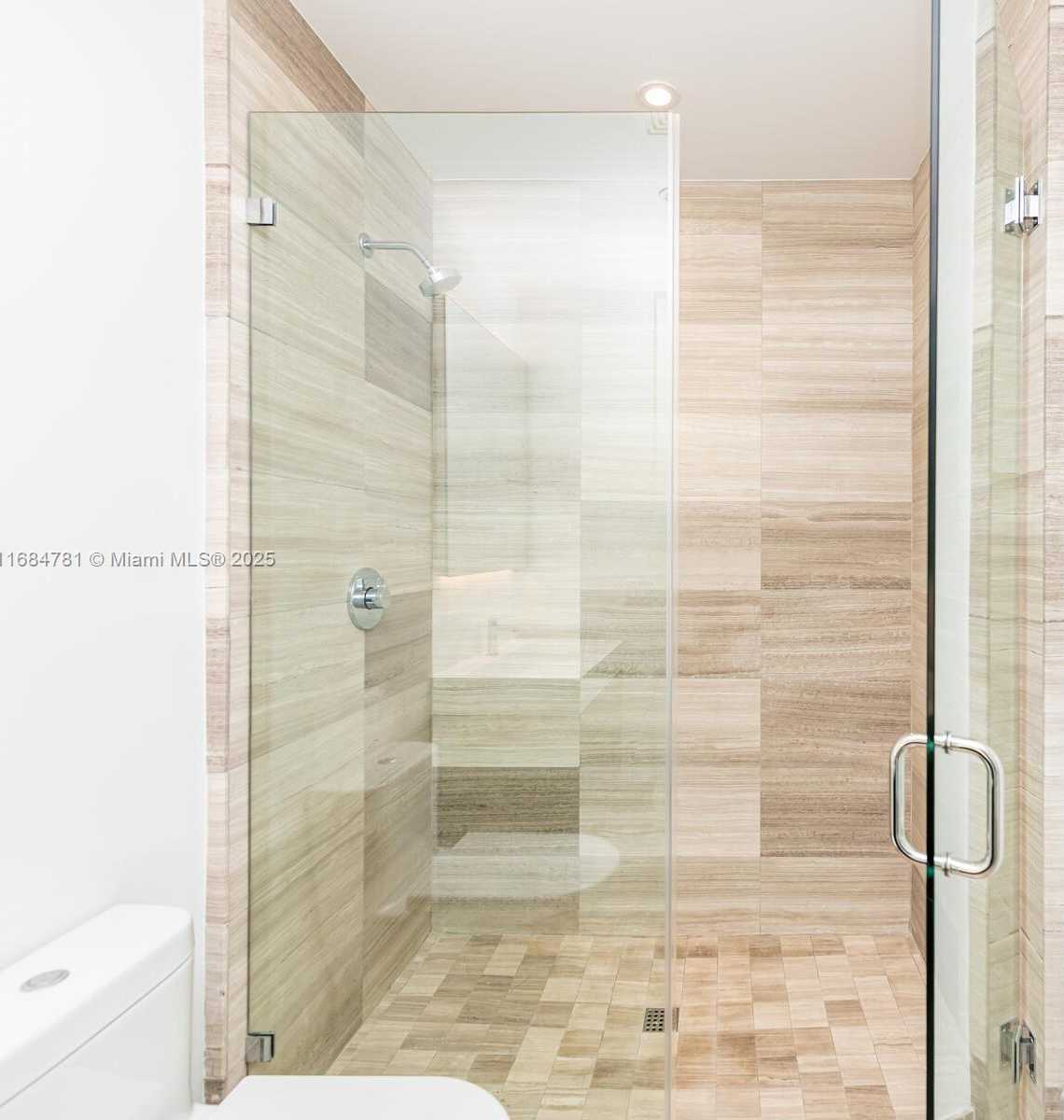 Small Image of 6901 COLLINS AVE #701, Miami Beach Number 40