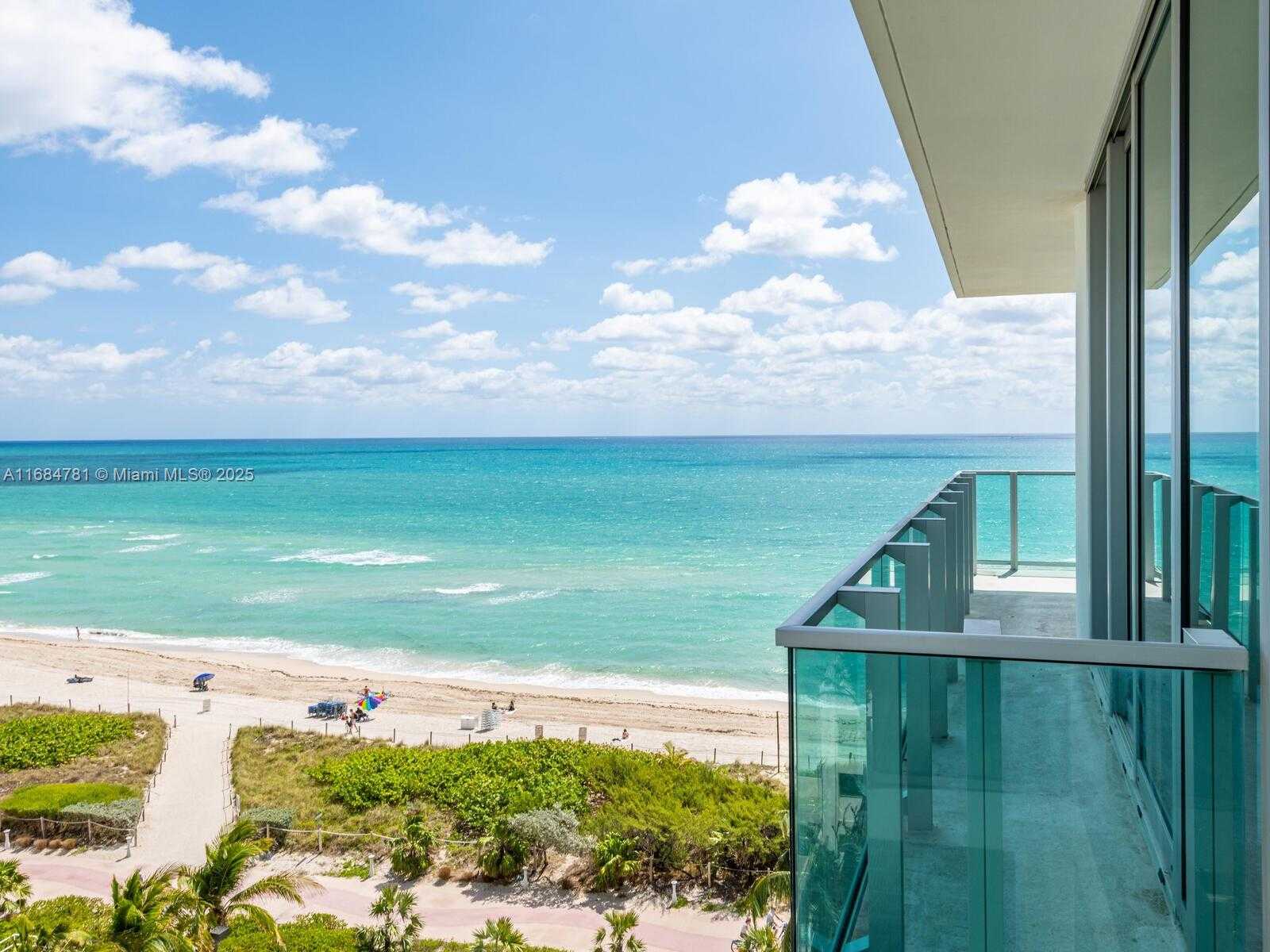 Small Image of 6901 COLLINS AVE #701, Miami Beach Number 50
