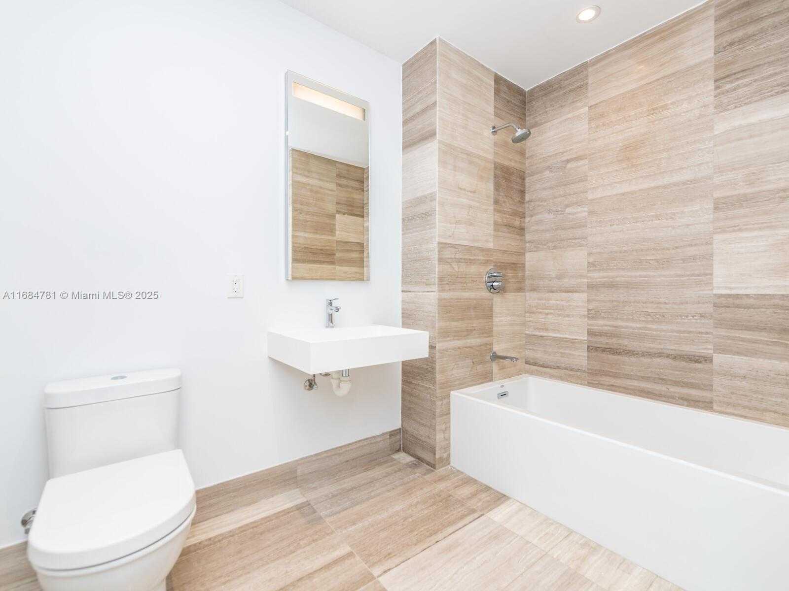 Small Image of 6901 COLLINS AVE #701, Miami Beach Number 55