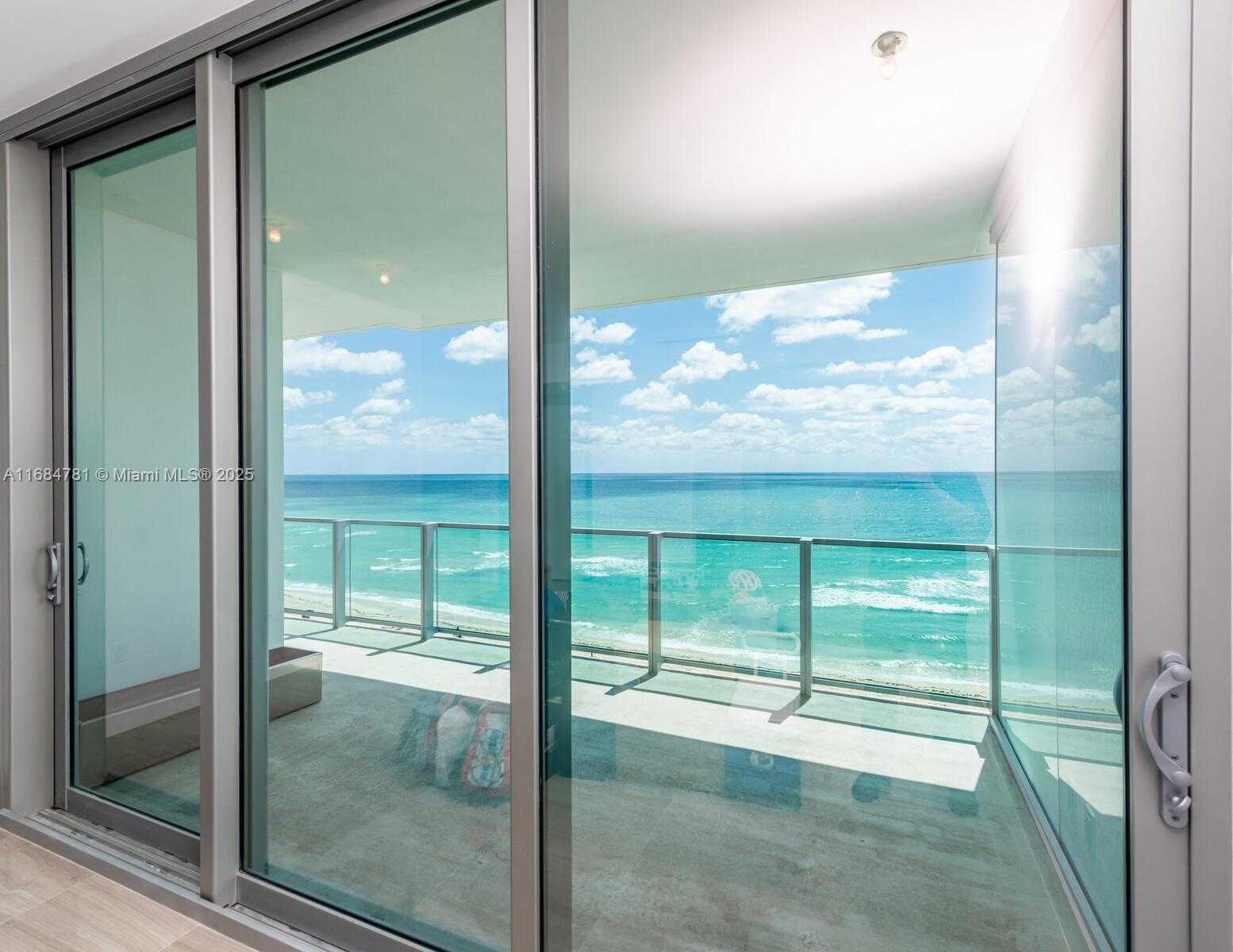 Small Image of 6901 COLLINS AVE #701, Miami Beach Number 58