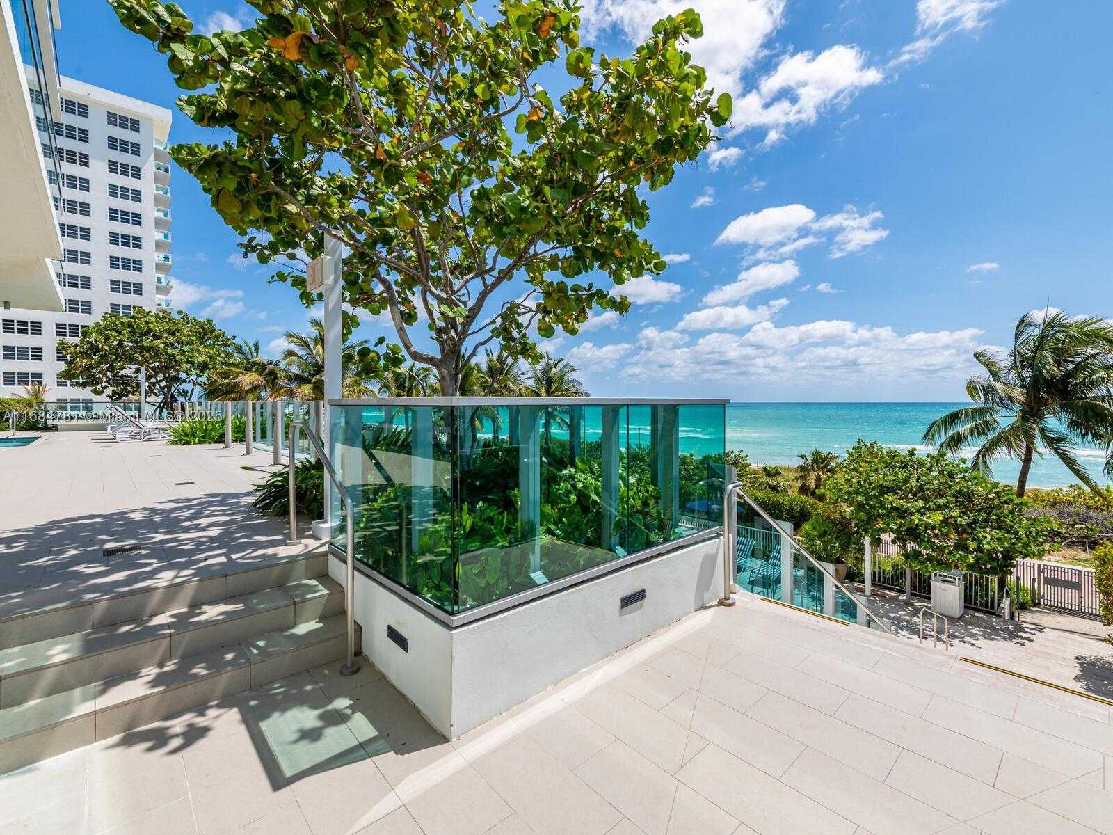 Small Image of 6901 COLLINS AVE #701, Miami Beach Number 75
