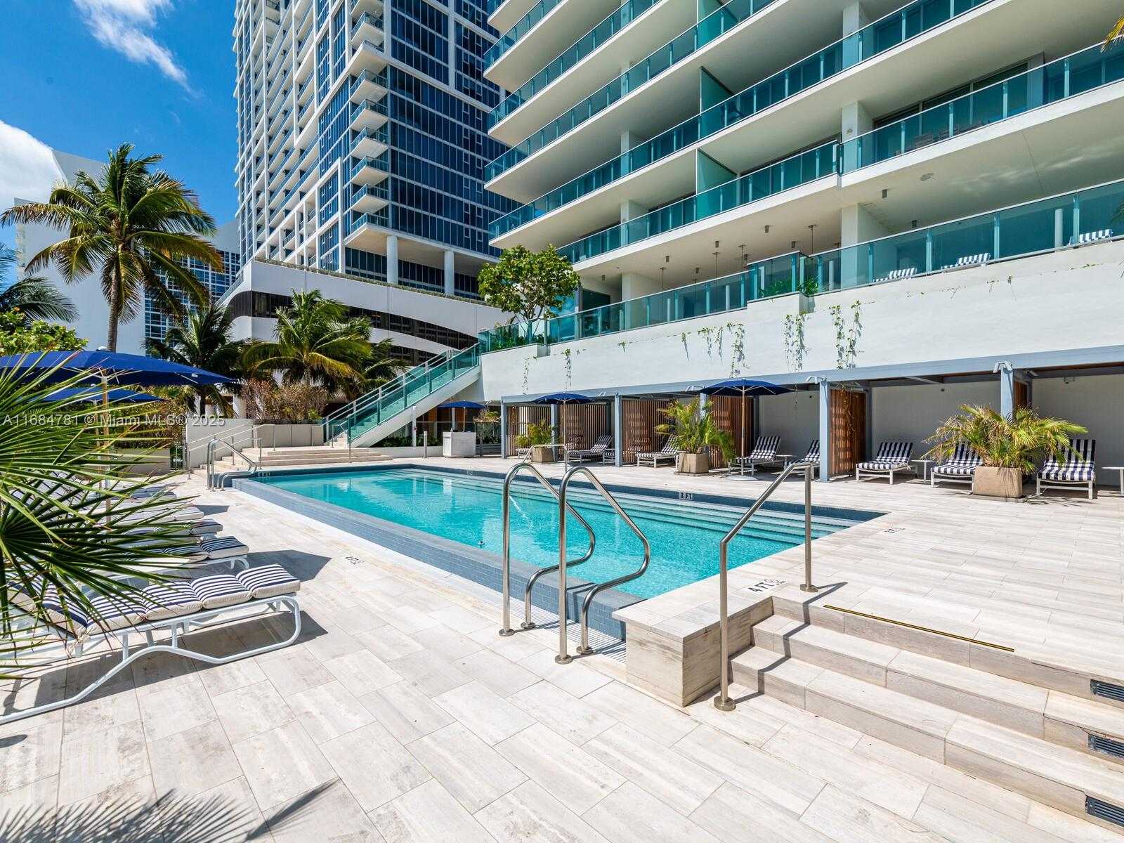 Small Image of 6901 COLLINS AVE #701, Miami Beach Number 81
