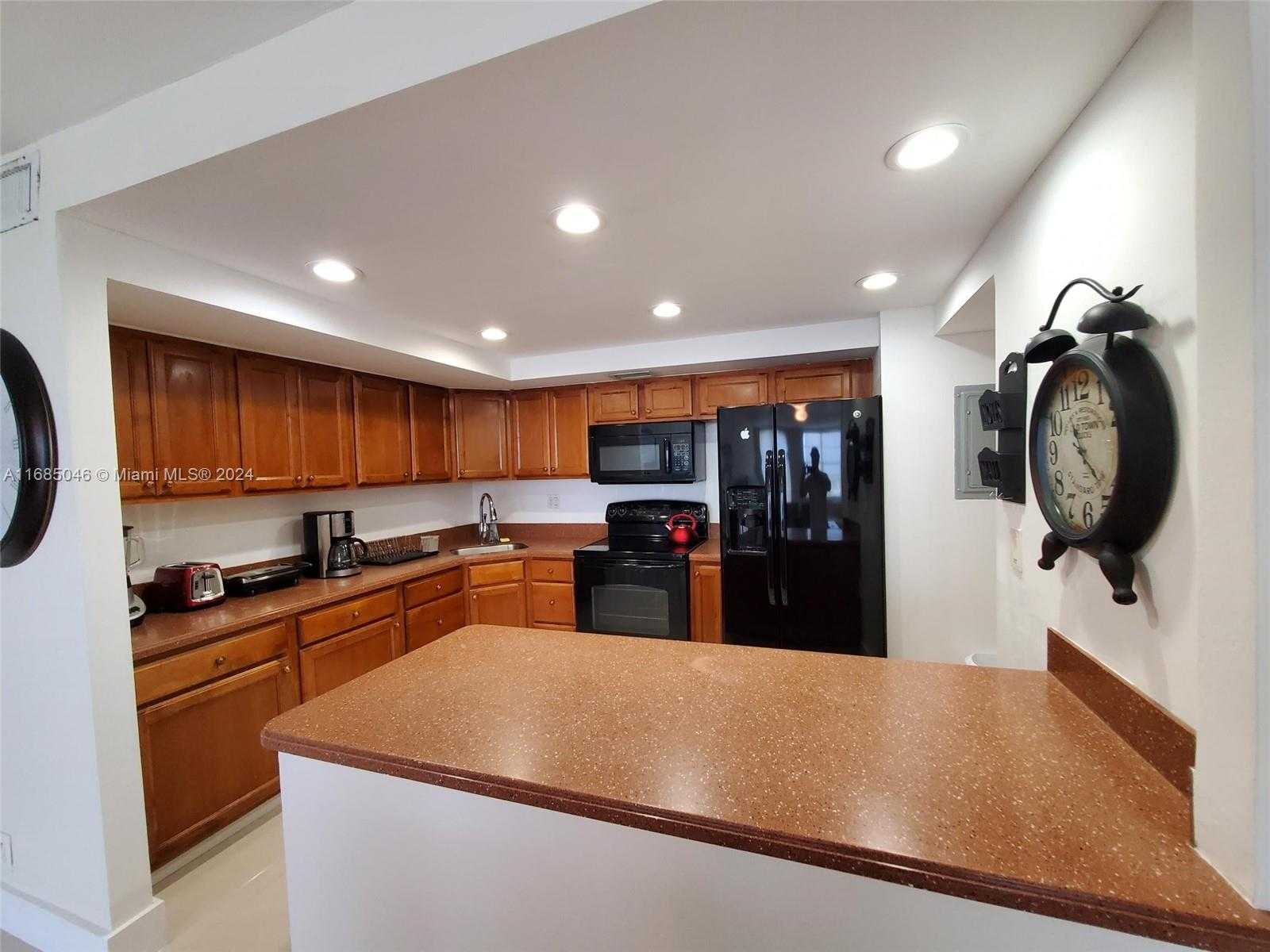 Small Image of 2100 SANS SOUCI BLVD #B601, North Miami Number 4