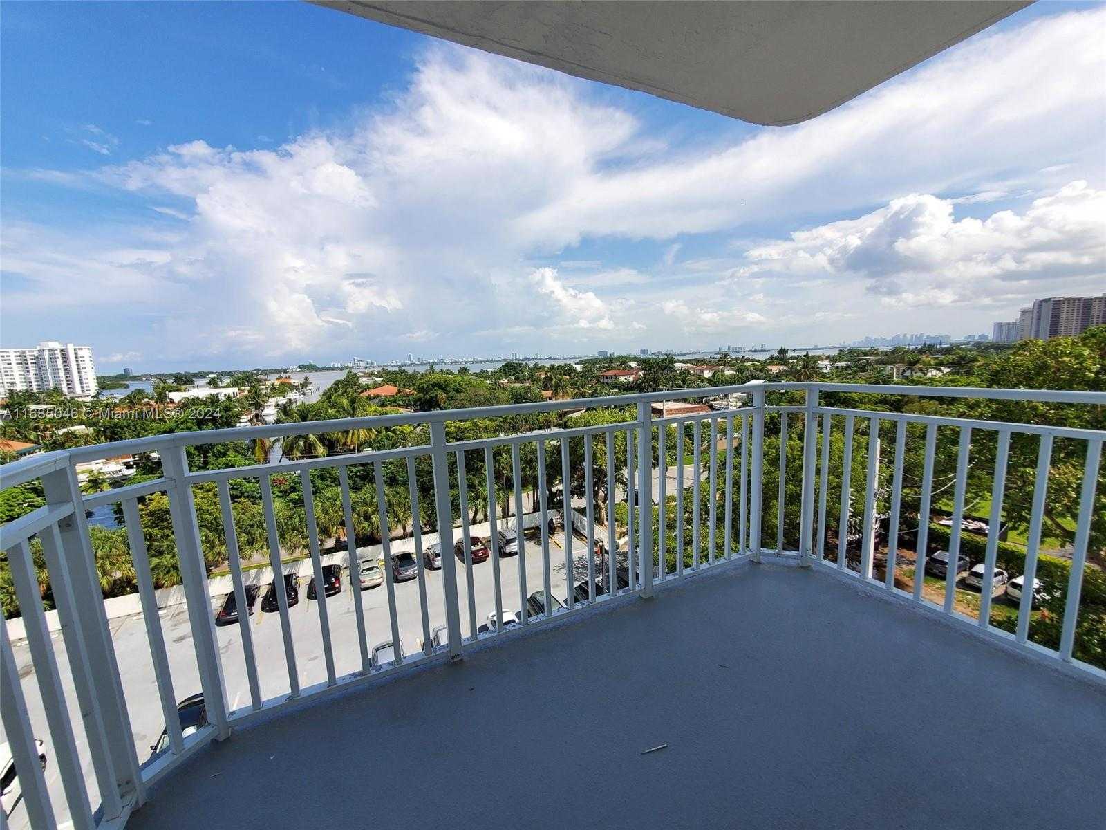 Small Image of 2100 SANS SOUCI BLVD #B601, North Miami Number 7