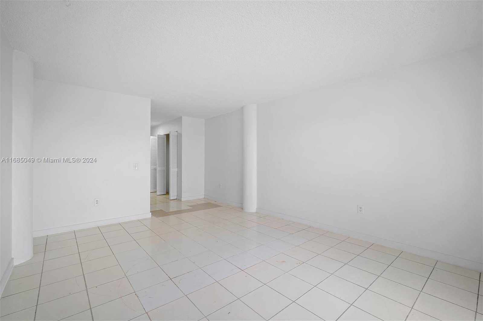 Small Image of 7904 WEST DR #605, North Bay Village Number 13