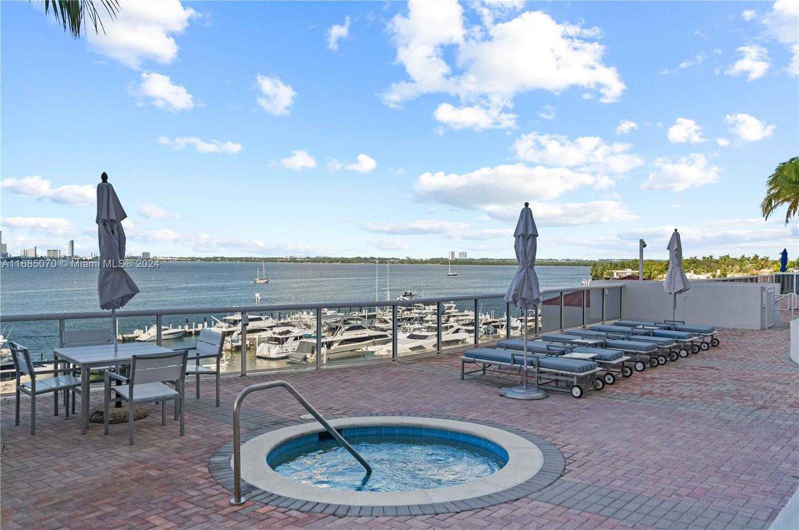 Small Image of 1800 SUNSET HARBOUR DR 1902/4 DR #1902/4, Miami Beach Number 42