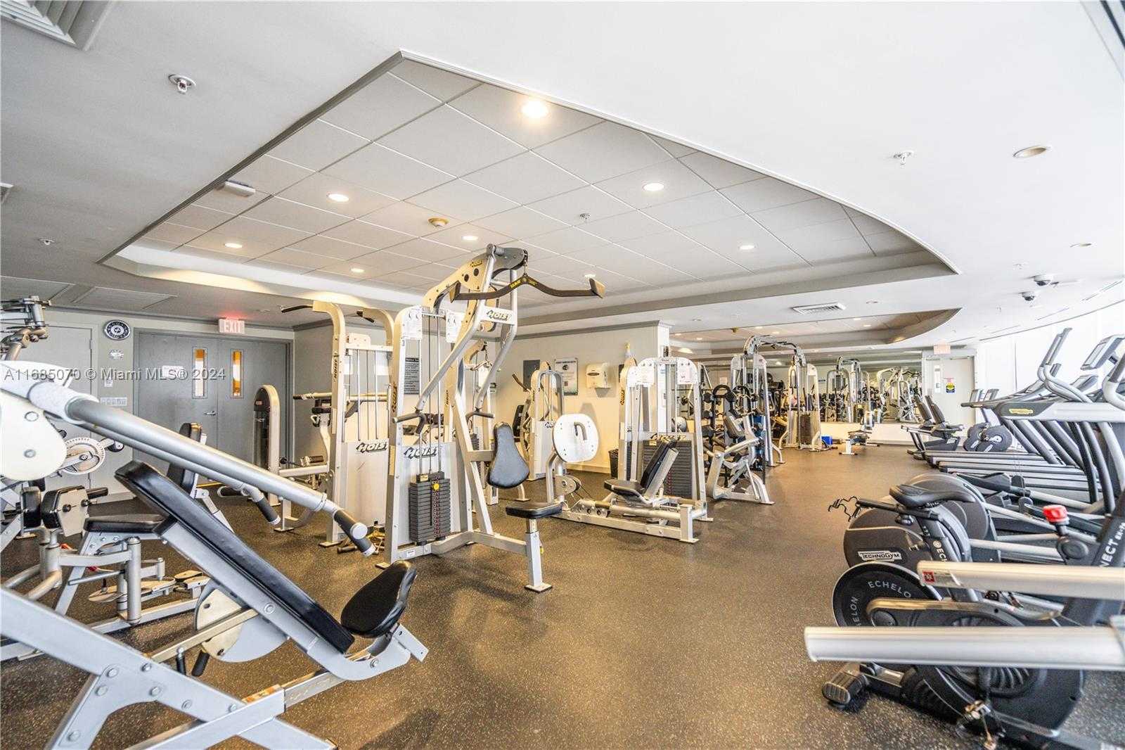Small Image of 1800 SUNSET HARBOUR DR 1902/4 DR #1902/4, Miami Beach Number 43