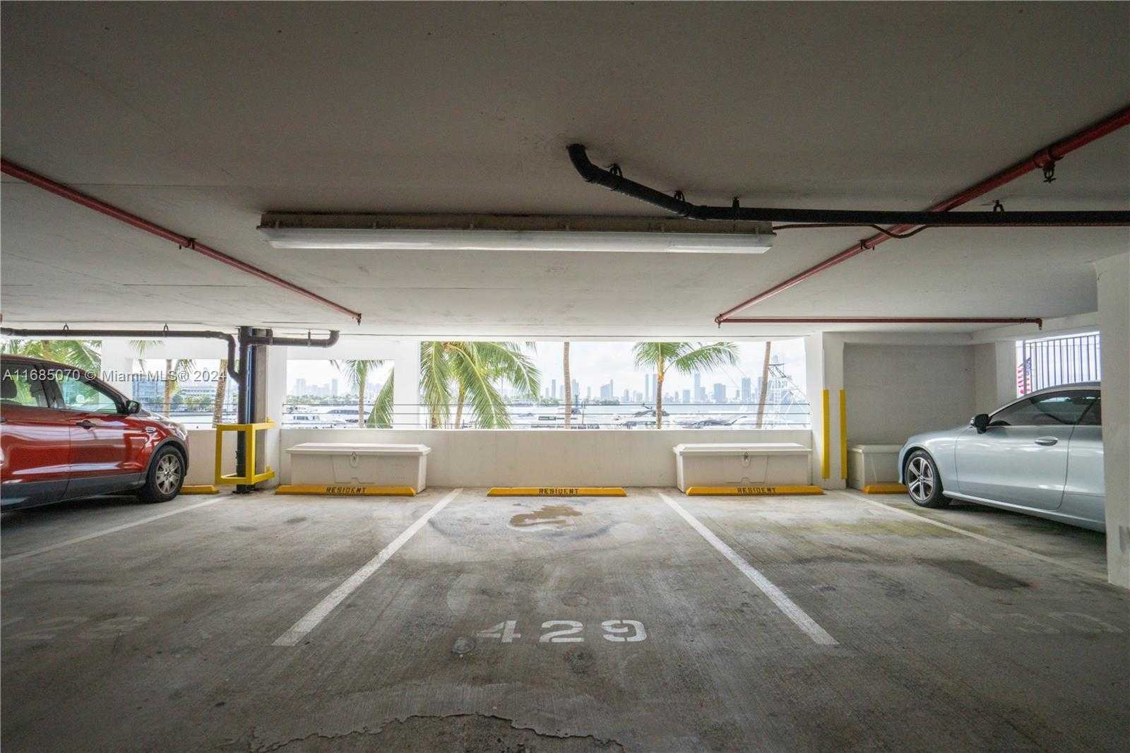 Small Image of 1800 SUNSET HARBOUR DR 1902/4 DR #1902/4, Miami Beach Number 46